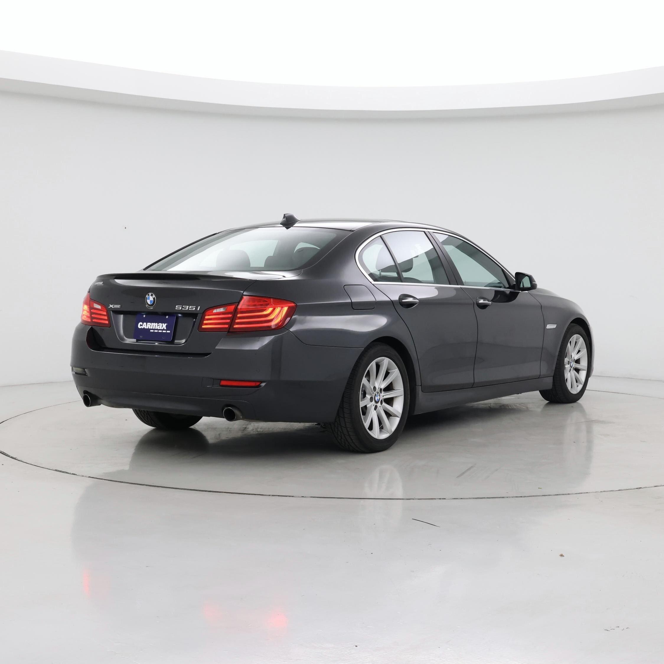 Thumbnail: 2015 BMW 5 Series - 8