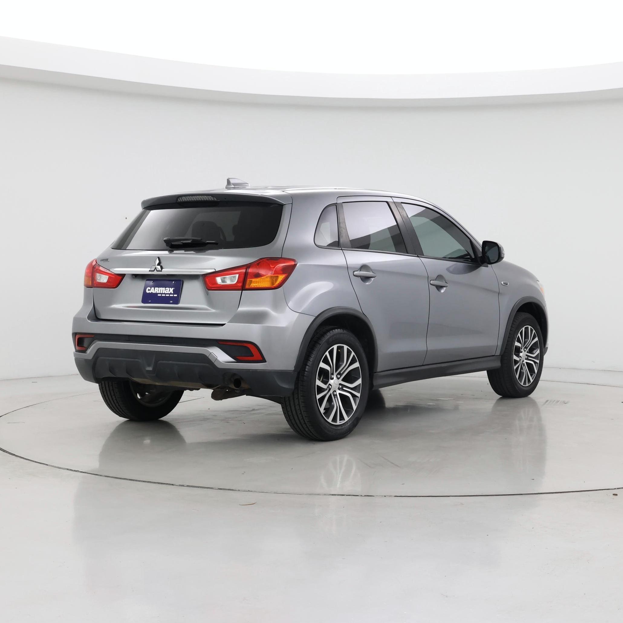 Thumbnail: 2018 Mitsubishi Outlander Sport - 8