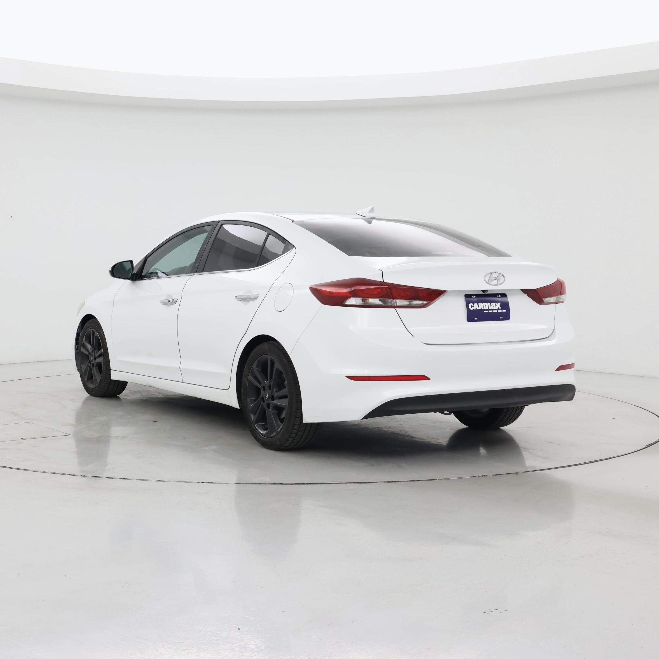 Thumbnail: 2017 Hyundai Elantra - 2