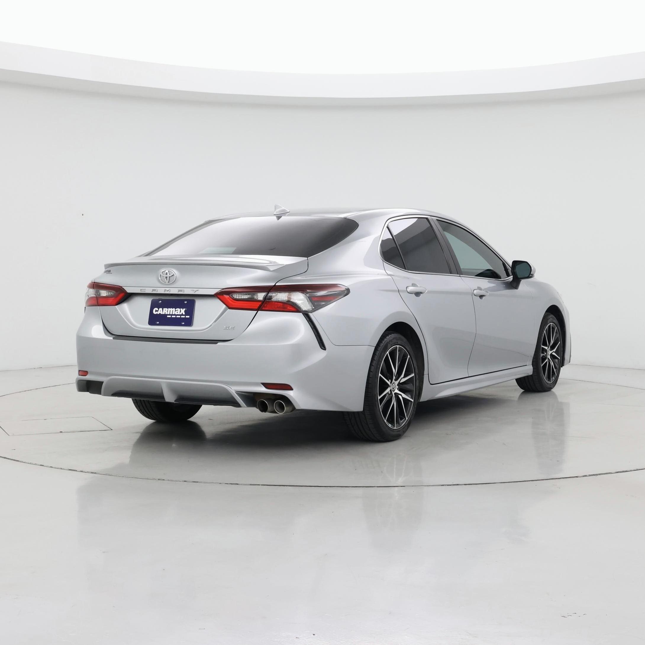 Thumbnail: 2022 Toyota Camry - 8