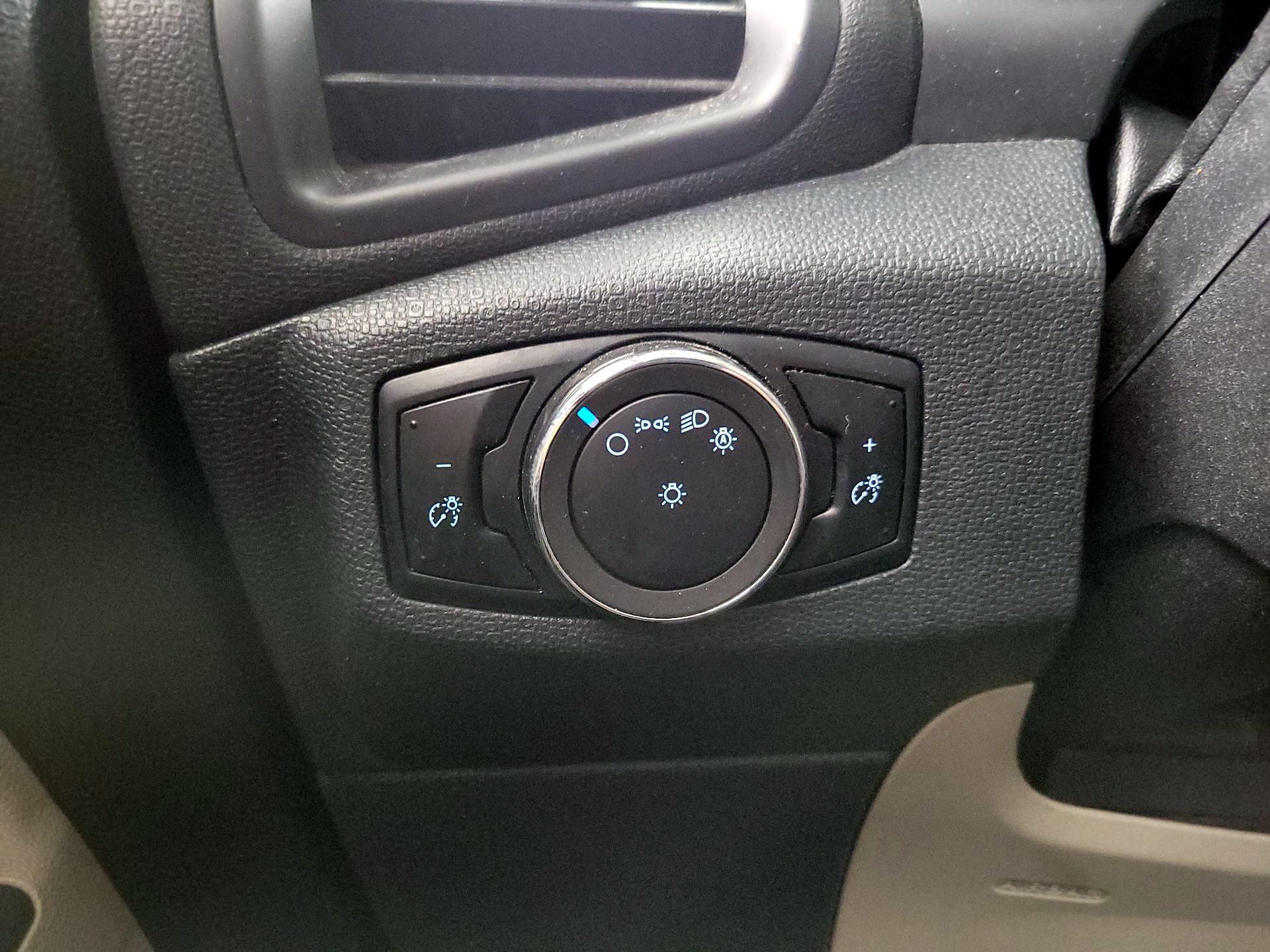 Thumbnail: 2018 Ford EcoSport - 13