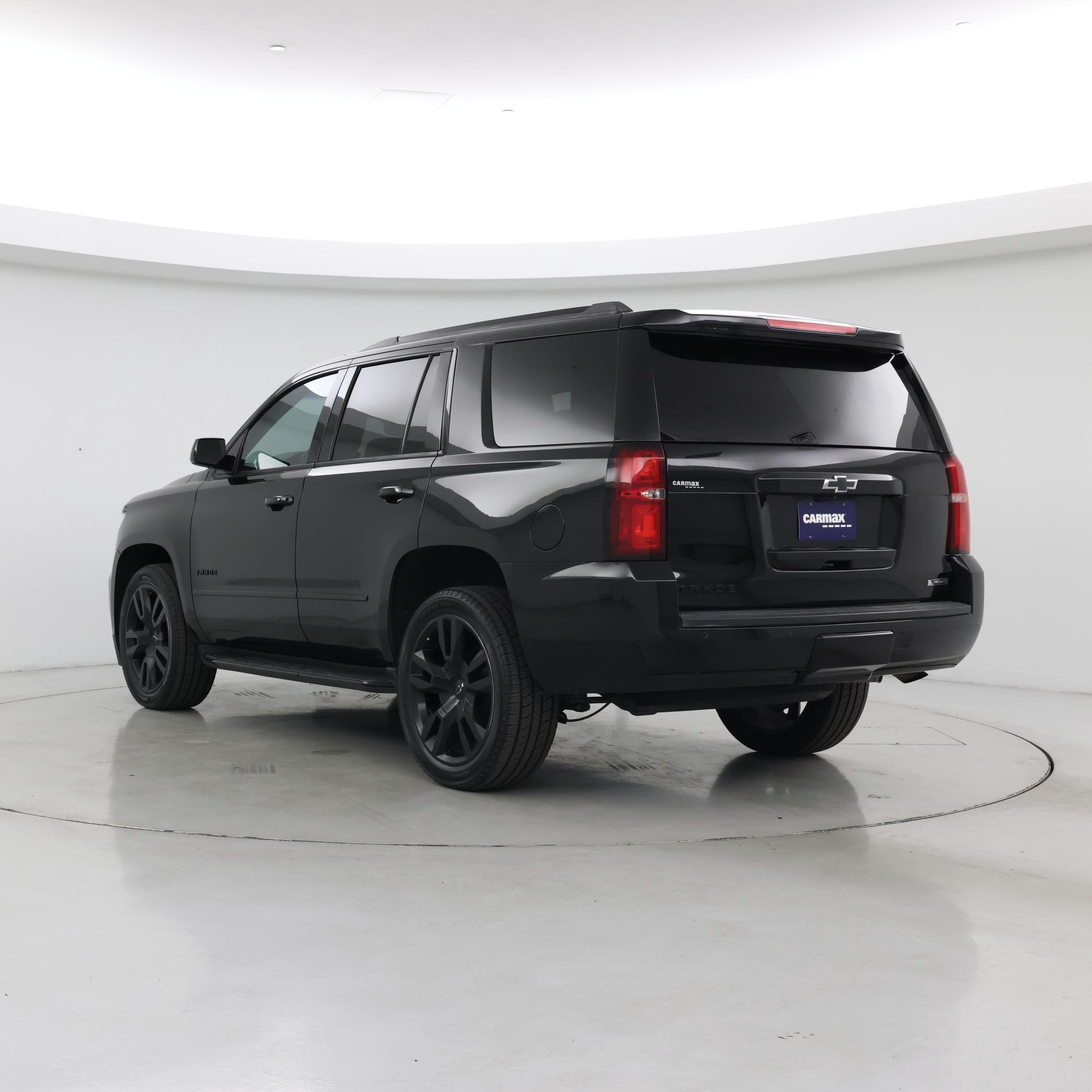 Thumbnail: 2018 Chevrolet Tahoe - 2