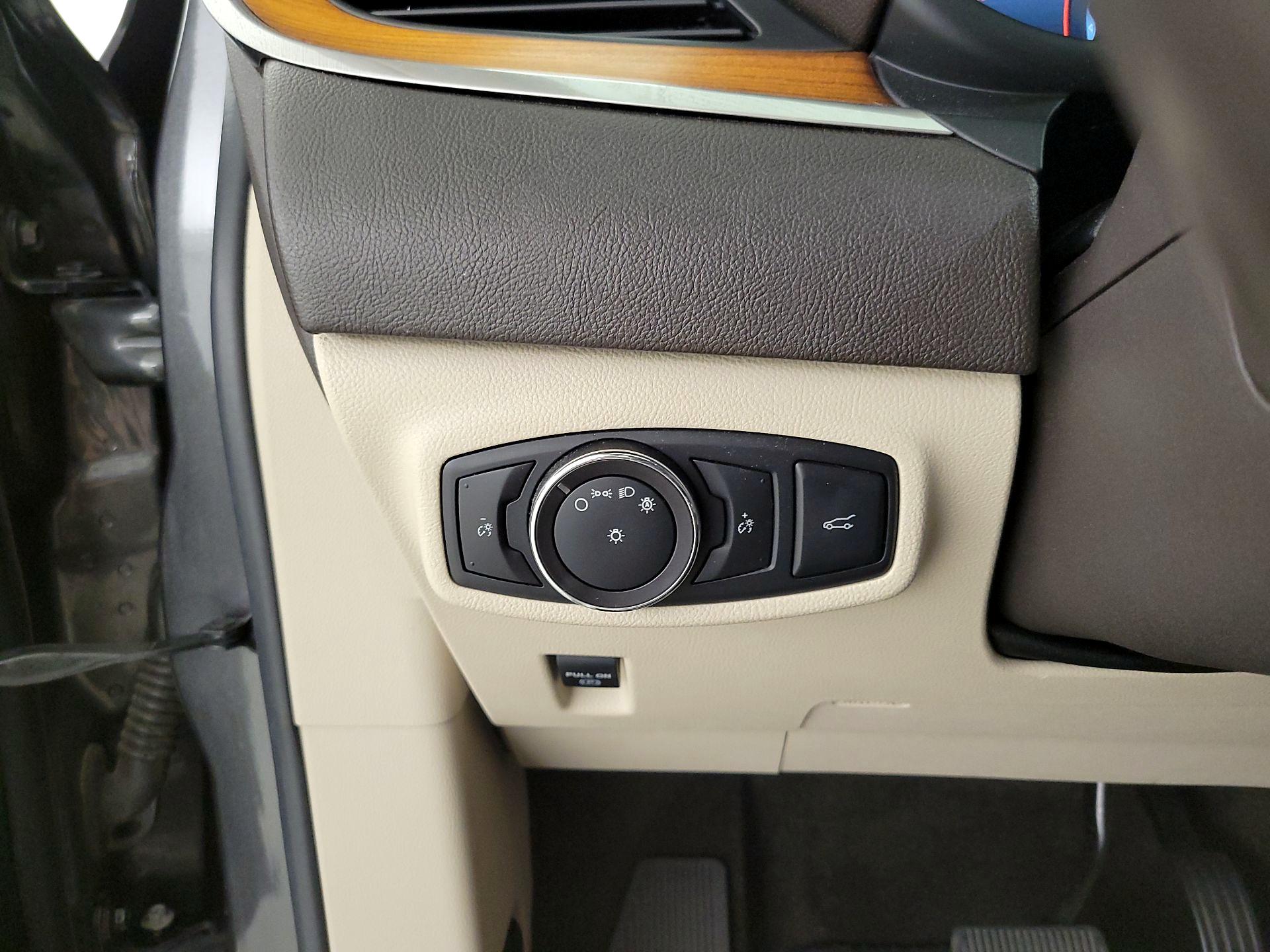 Thumbnail: 2018 Lincoln MKC - 13