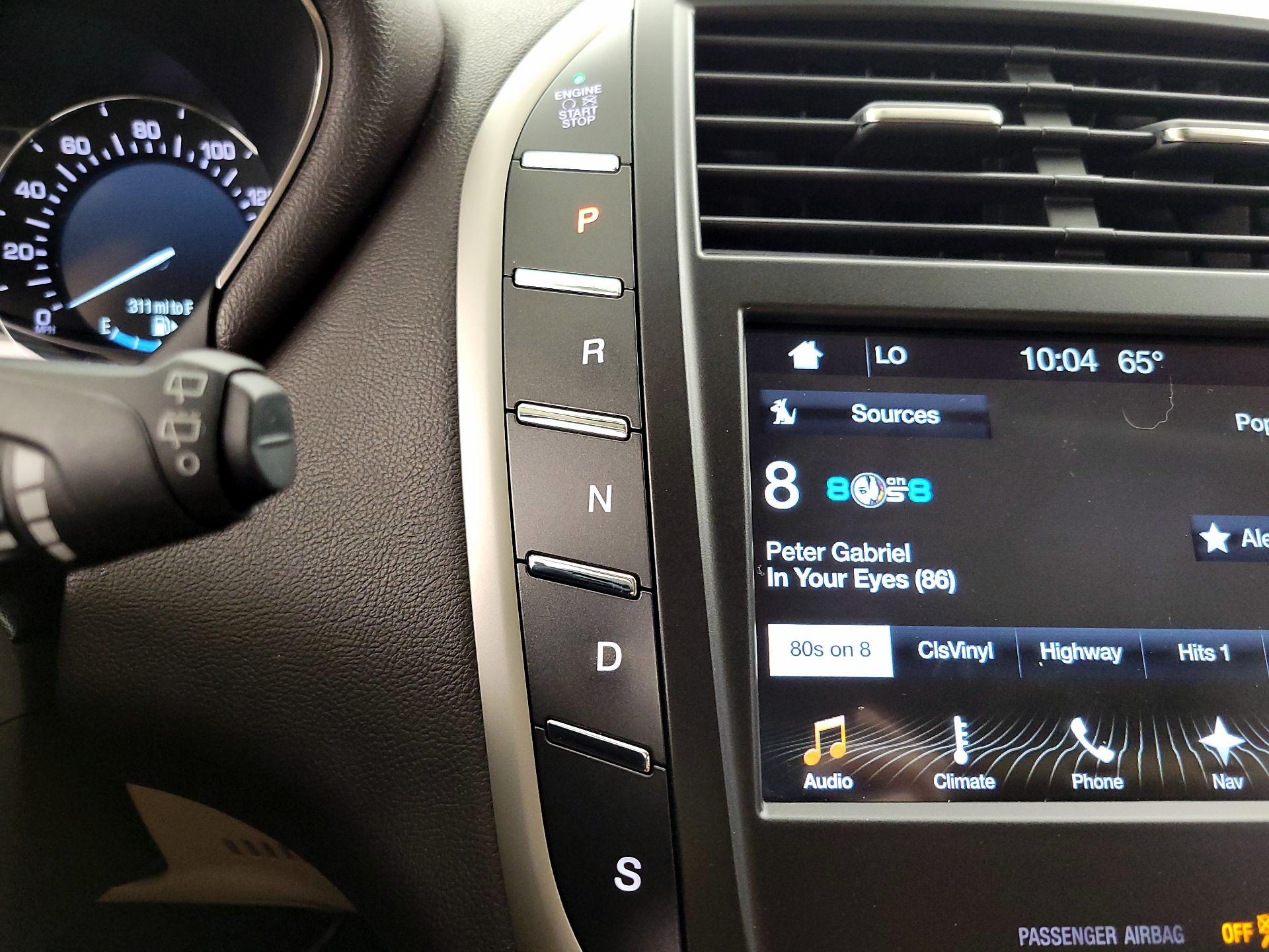 Thumbnail: 2018 Lincoln MKC - 18