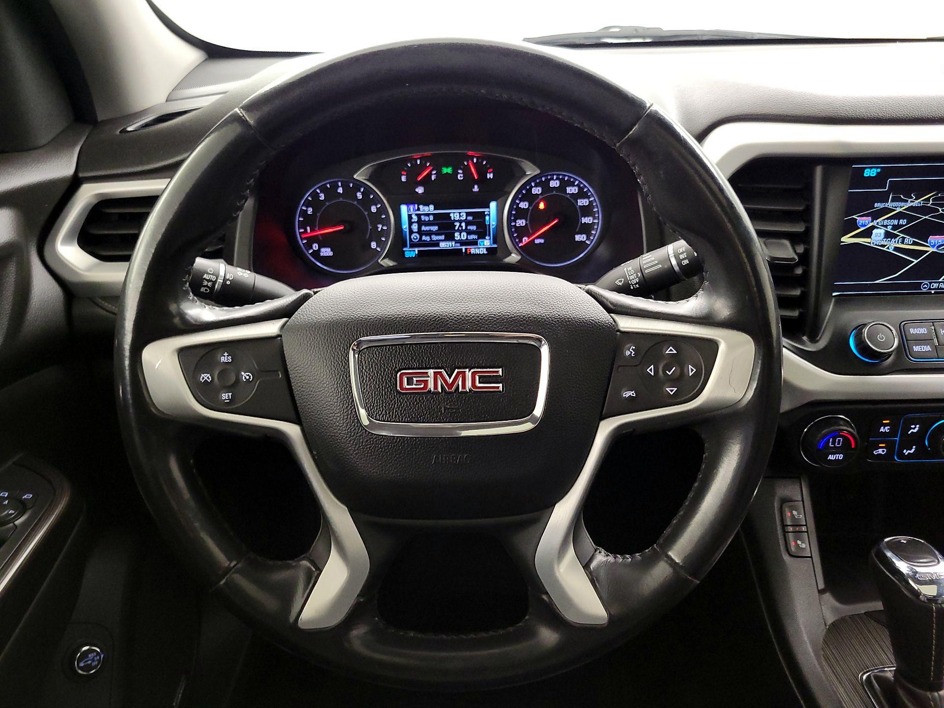 Thumbnail: 2019 GMC Acadia - 10