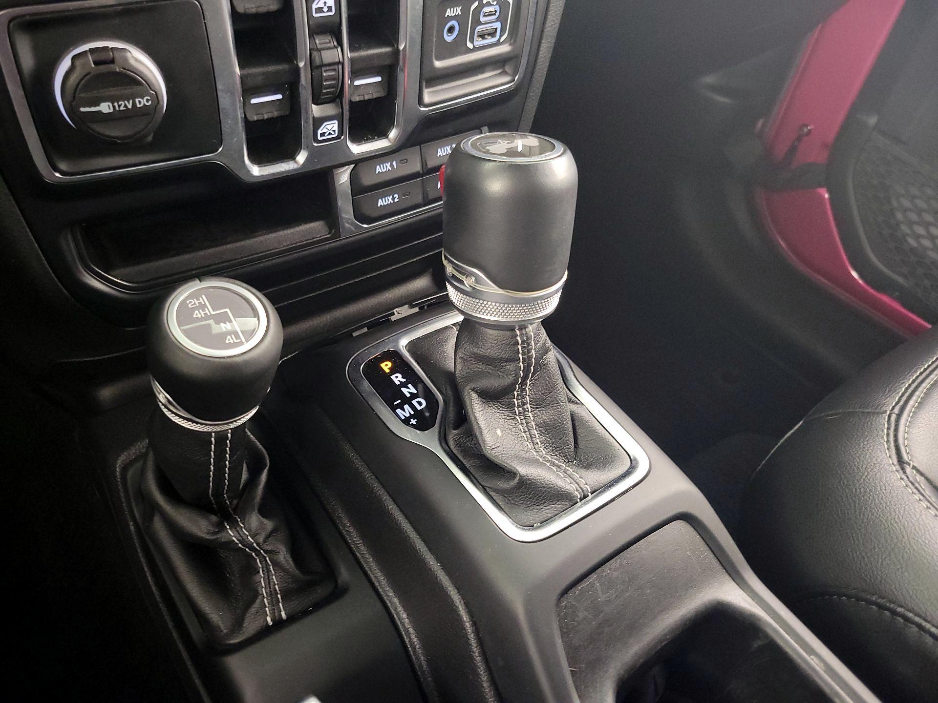 Thumbnail: 2021 Jeep Wrangler - 18