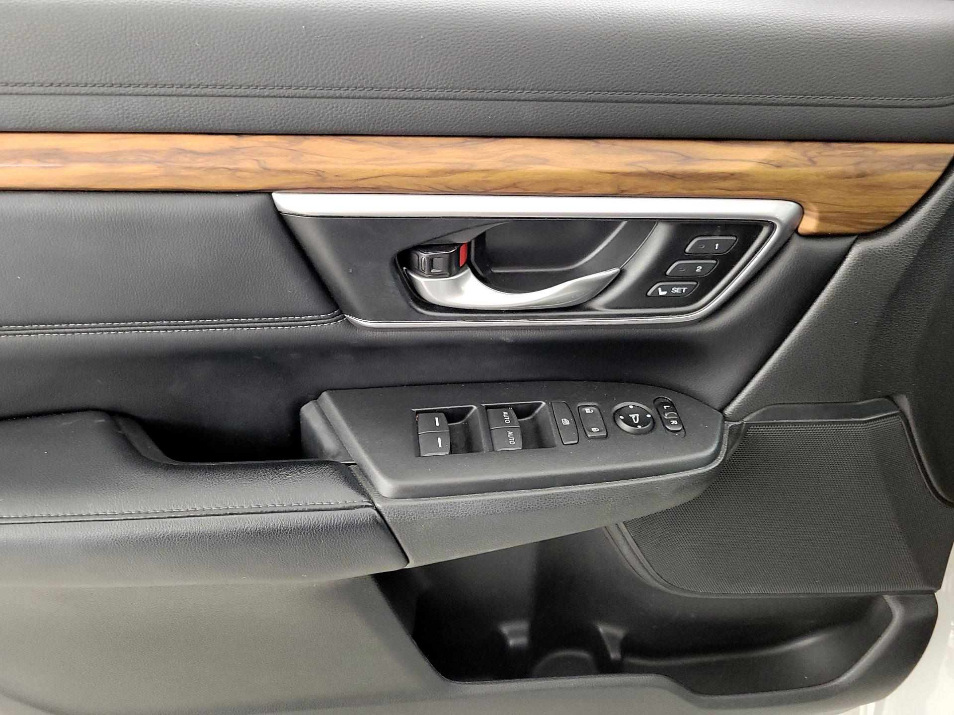 Thumbnail: 2018 Honda CR-V - 12