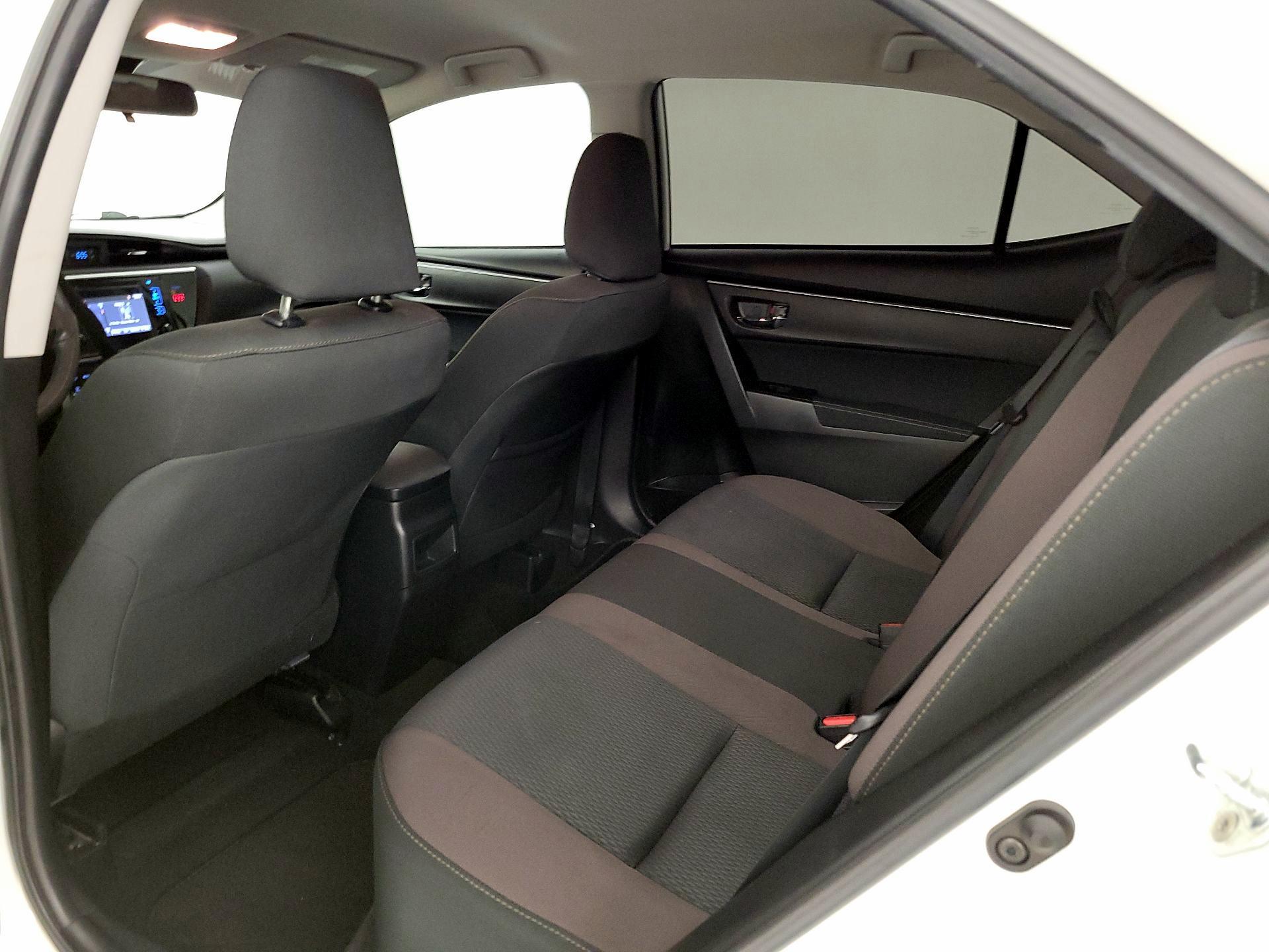 Thumbnail: 2018 Toyota Corolla - 19