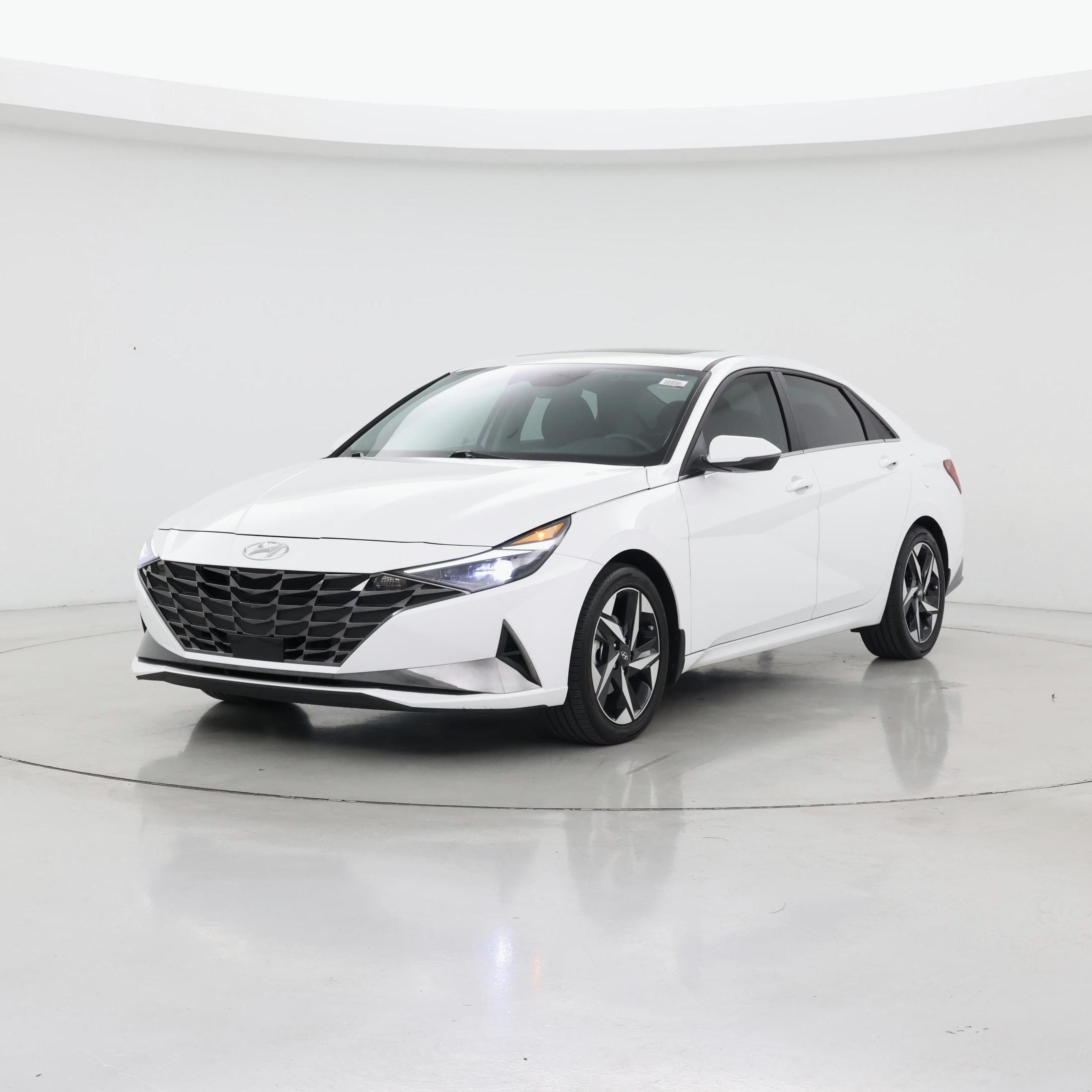 Thumbnail: 2023 Hyundai Elantra - 4