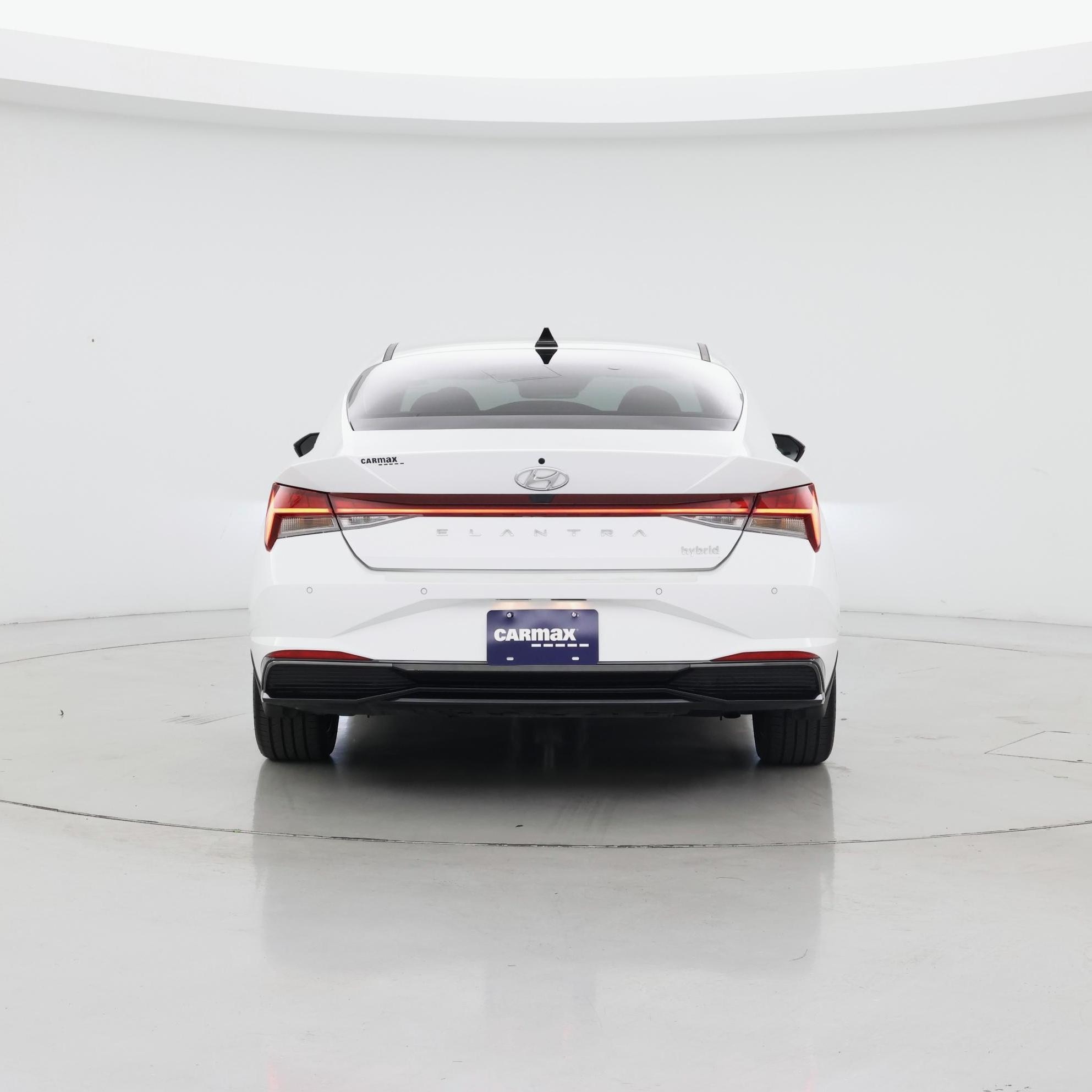 Thumbnail: 2023 Hyundai Elantra - 6