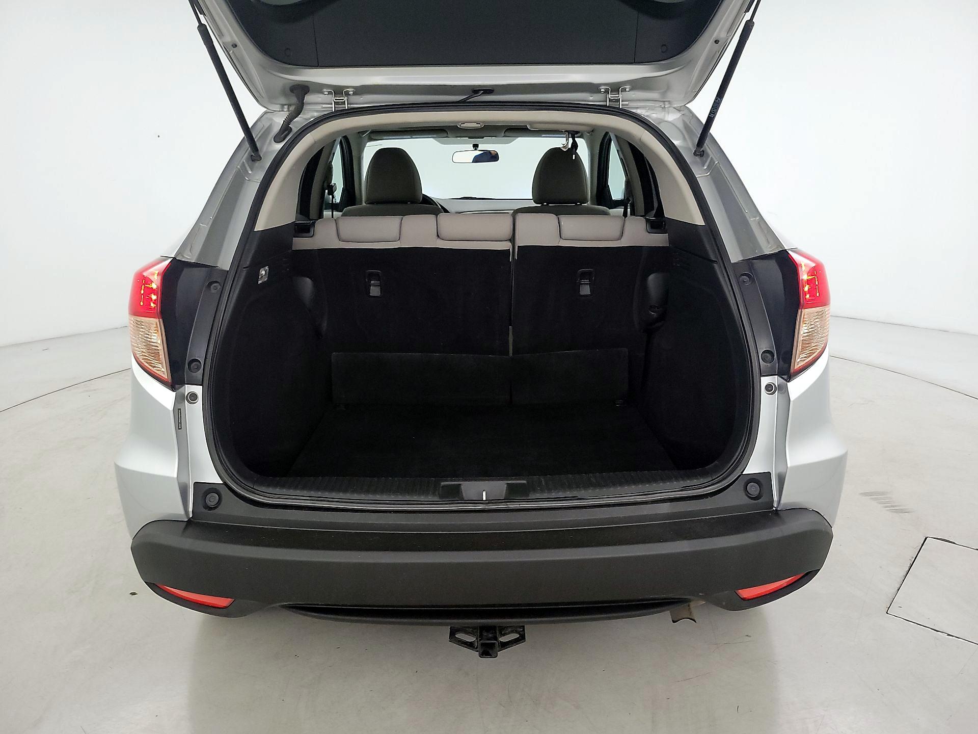 Thumbnail: 2016 Honda HR-V - 20