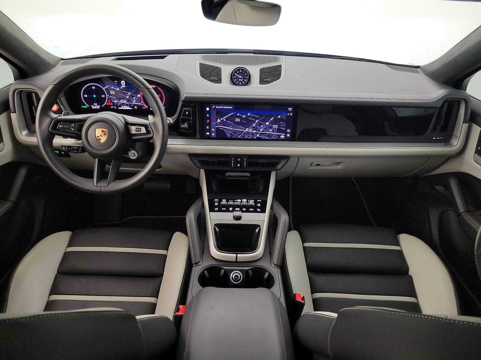Thumbnail: 2024 Porsche Cayenne - 9