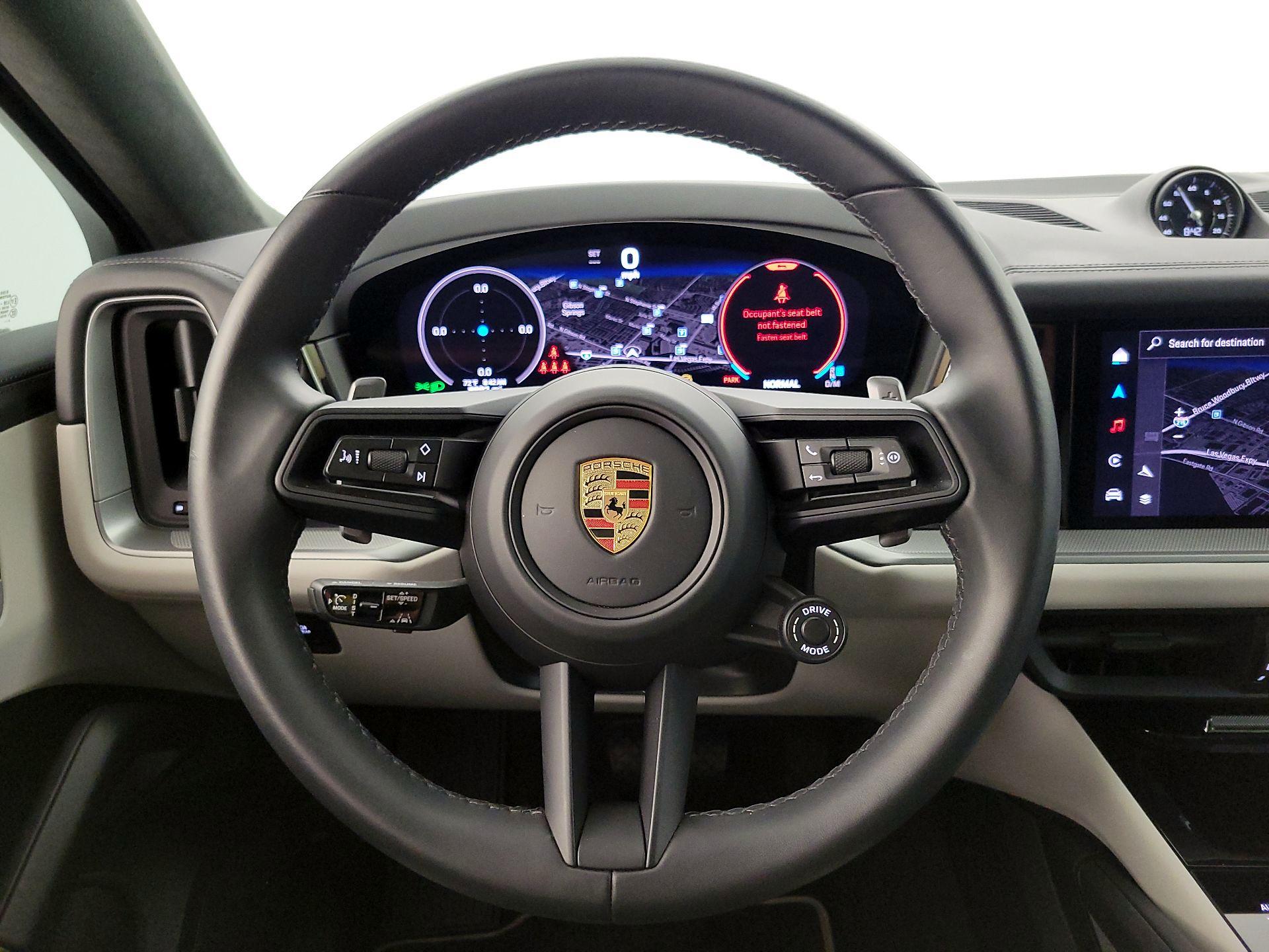 Thumbnail: 2024 Porsche Cayenne - 10