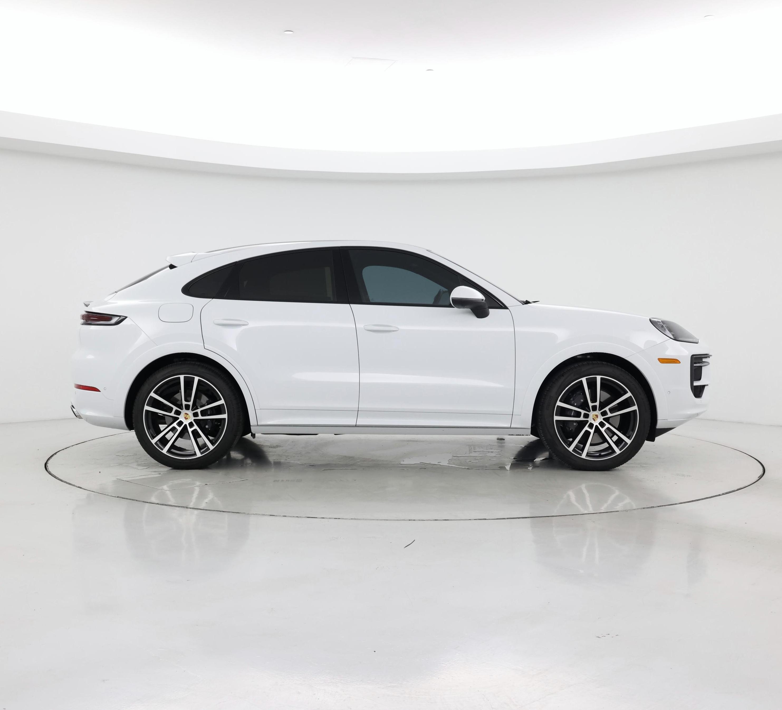 Thumbnail: 2024 Porsche Cayenne - 7