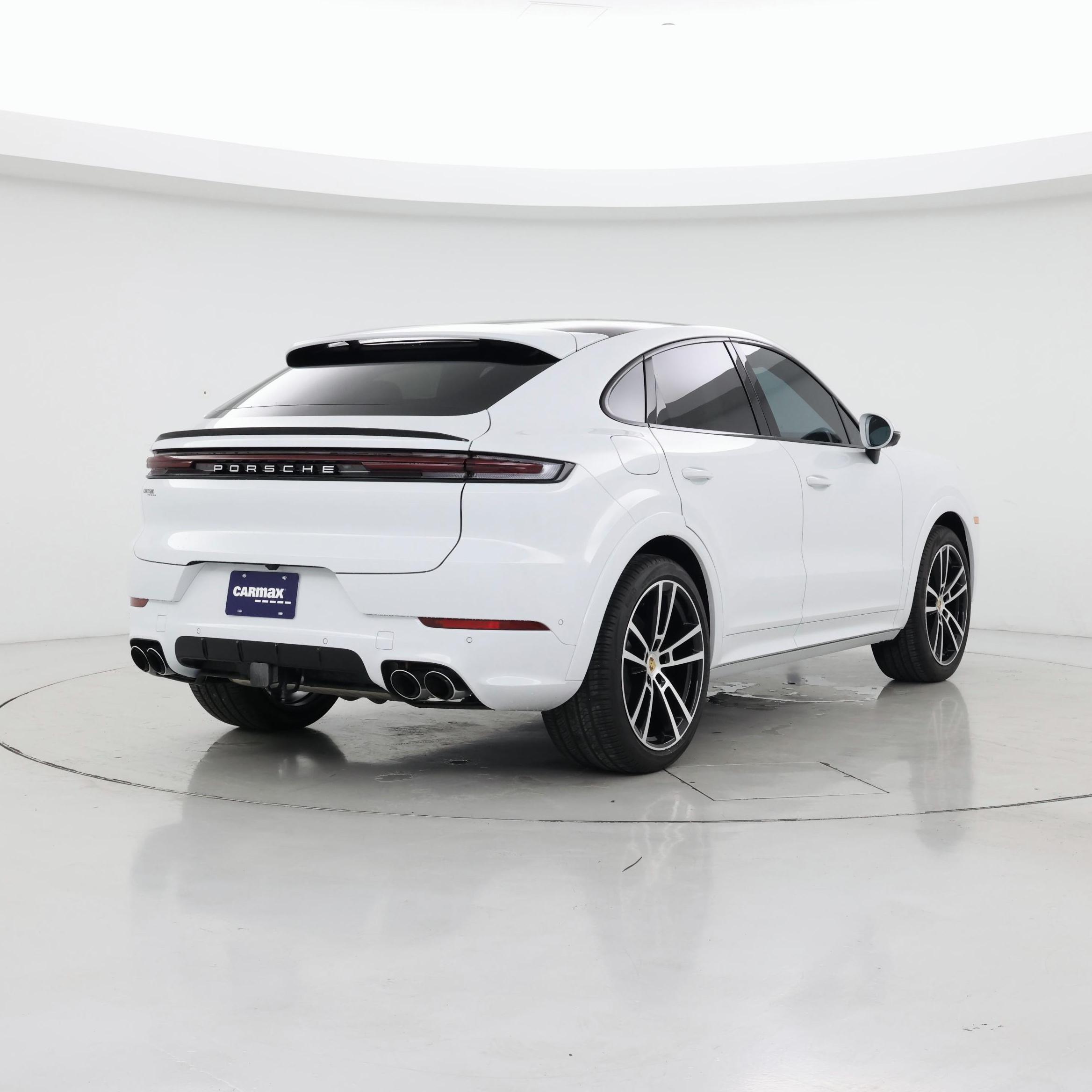Thumbnail: 2024 Porsche Cayenne - 8