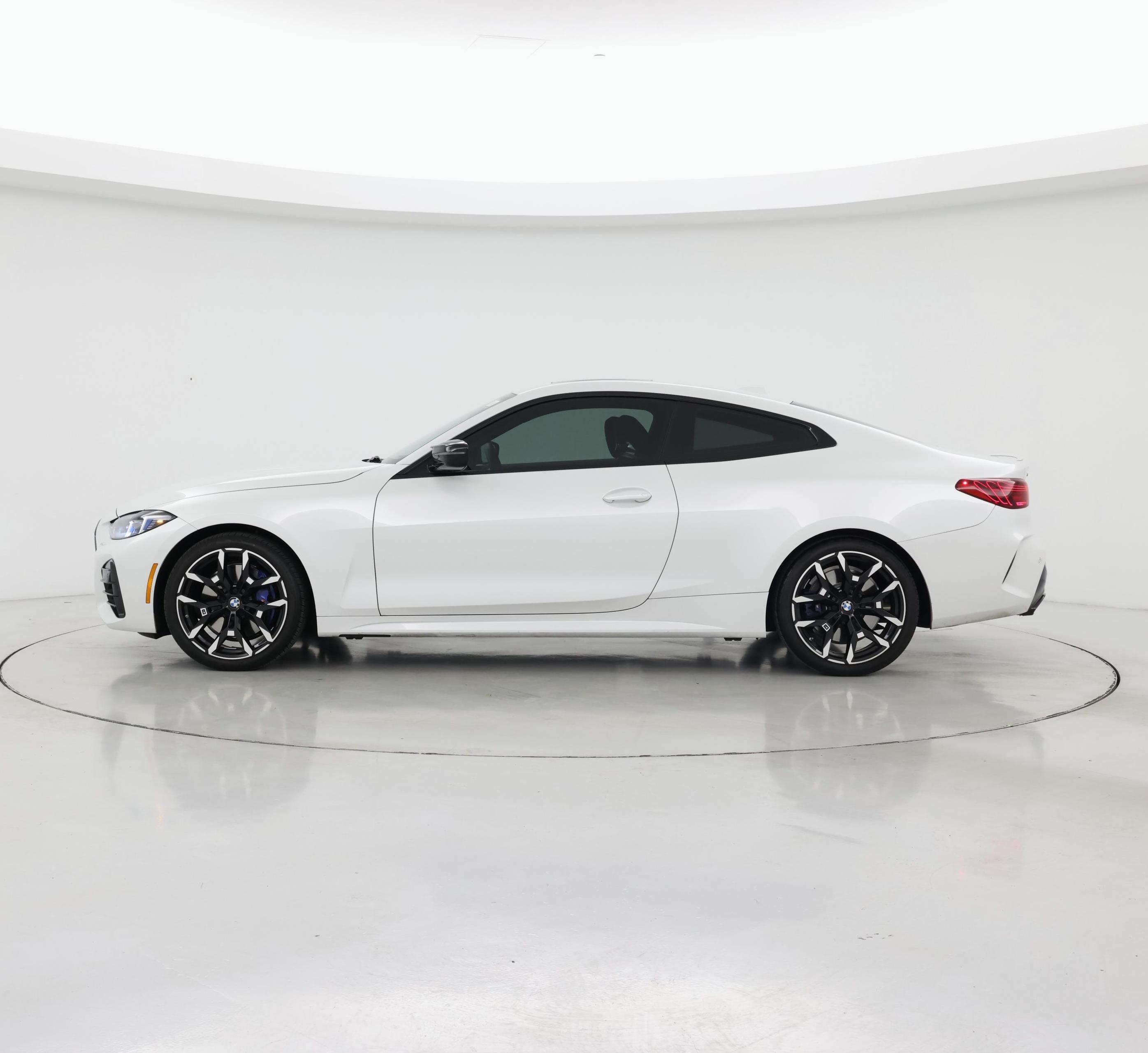 Thumbnail: 2025 BMW 4 Series - 3