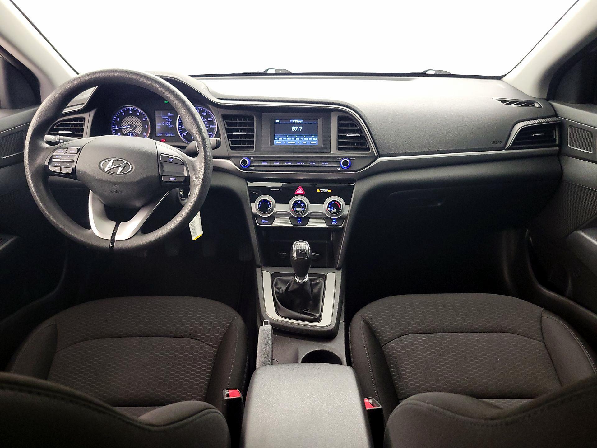 Thumbnail: 2019 Hyundai Elantra - 9