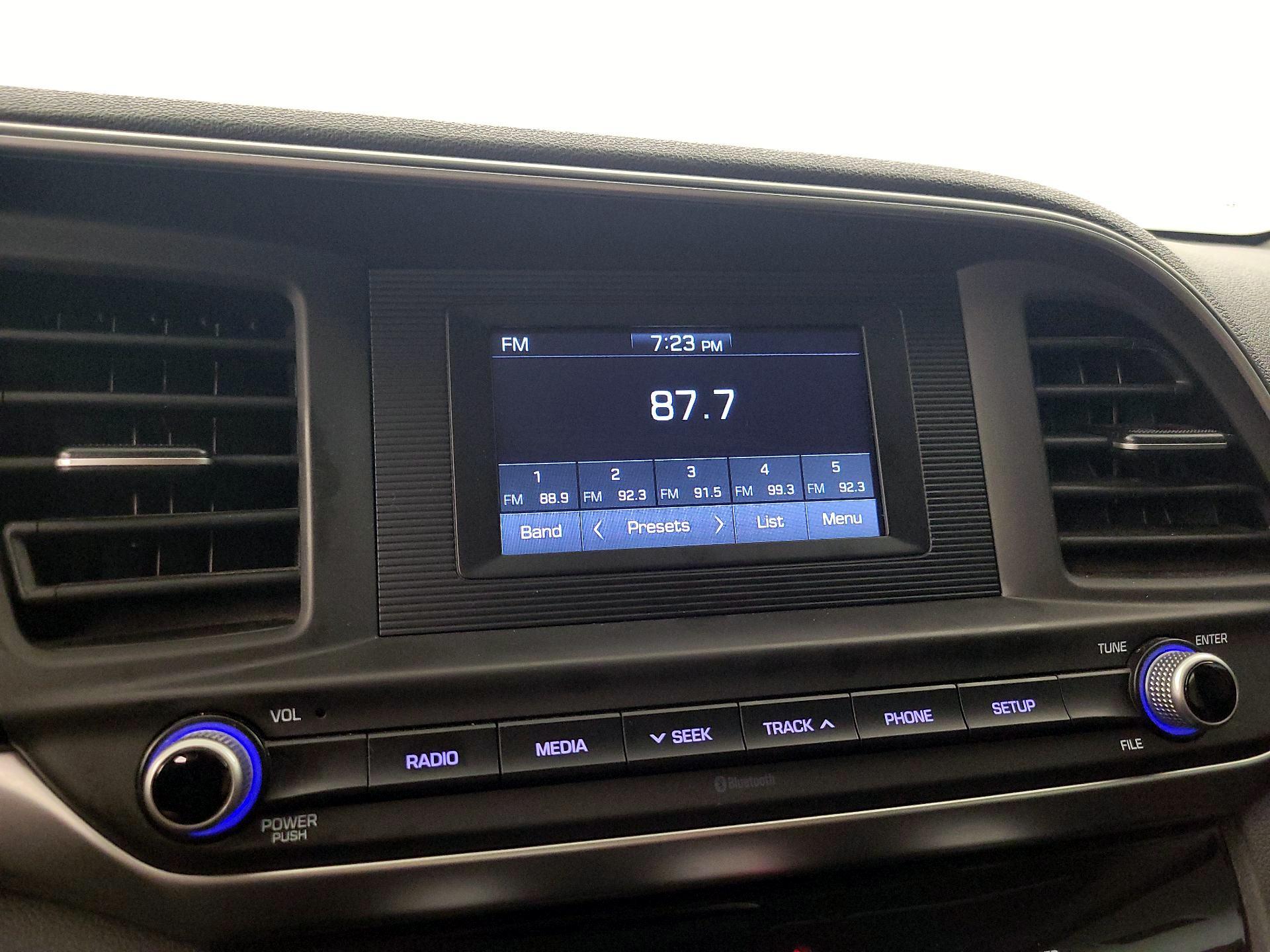 Thumbnail: 2019 Hyundai Elantra - 15