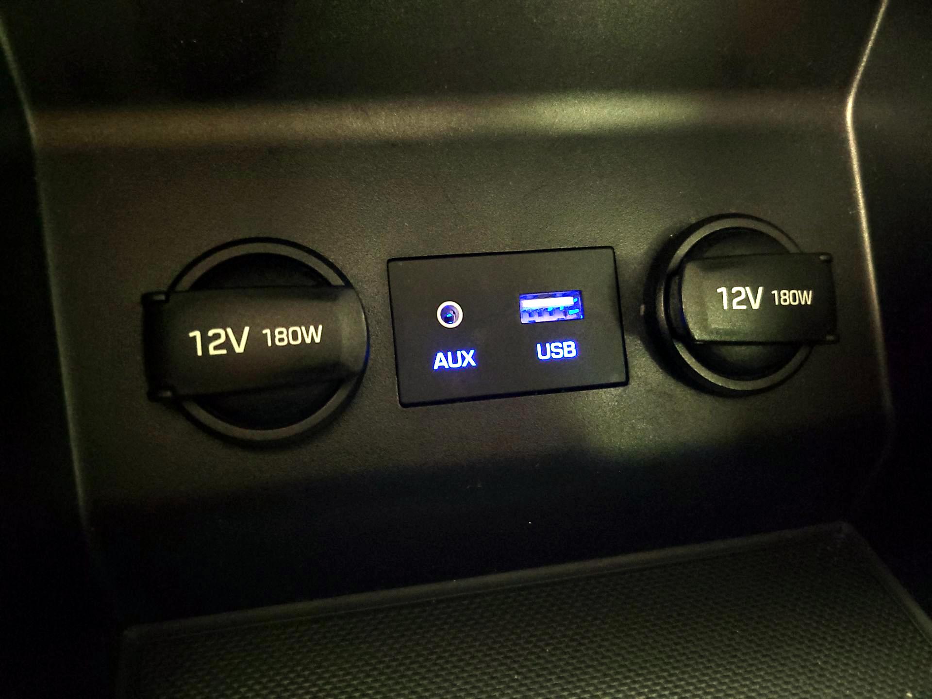 Thumbnail: 2019 Hyundai Elantra - 18