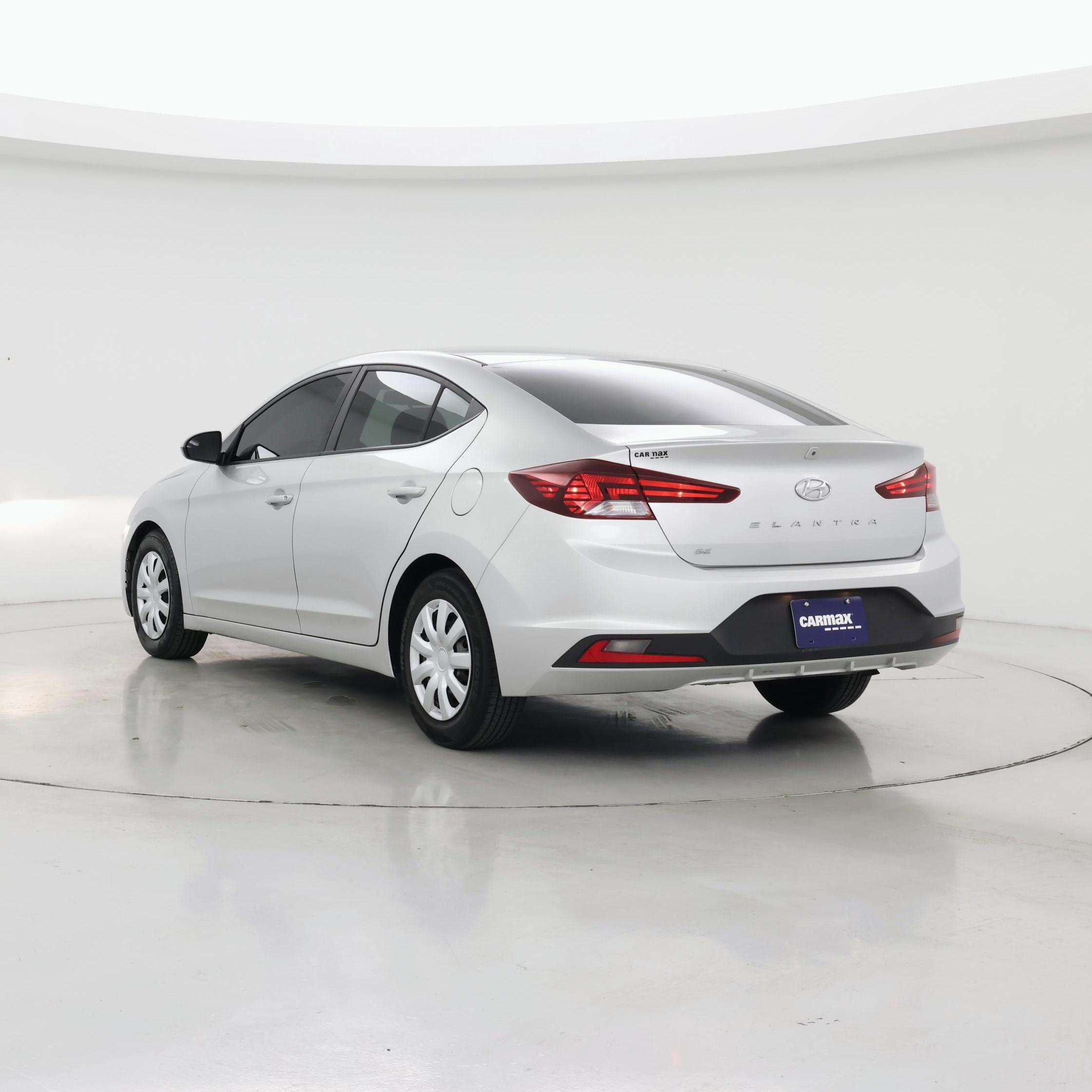 Thumbnail: 2019 Hyundai Elantra - 2