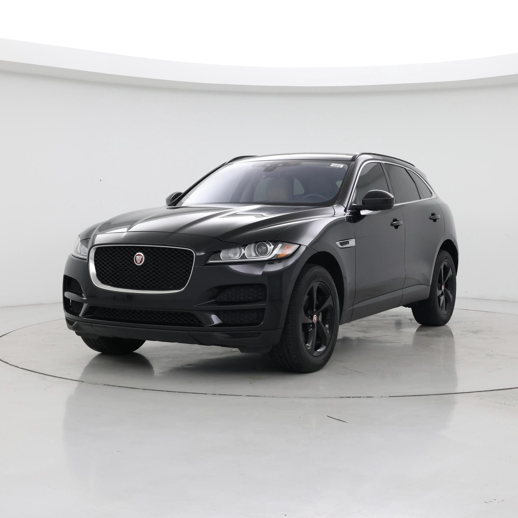 Thumbnail: 2020 Jaguar F-Pace - 4