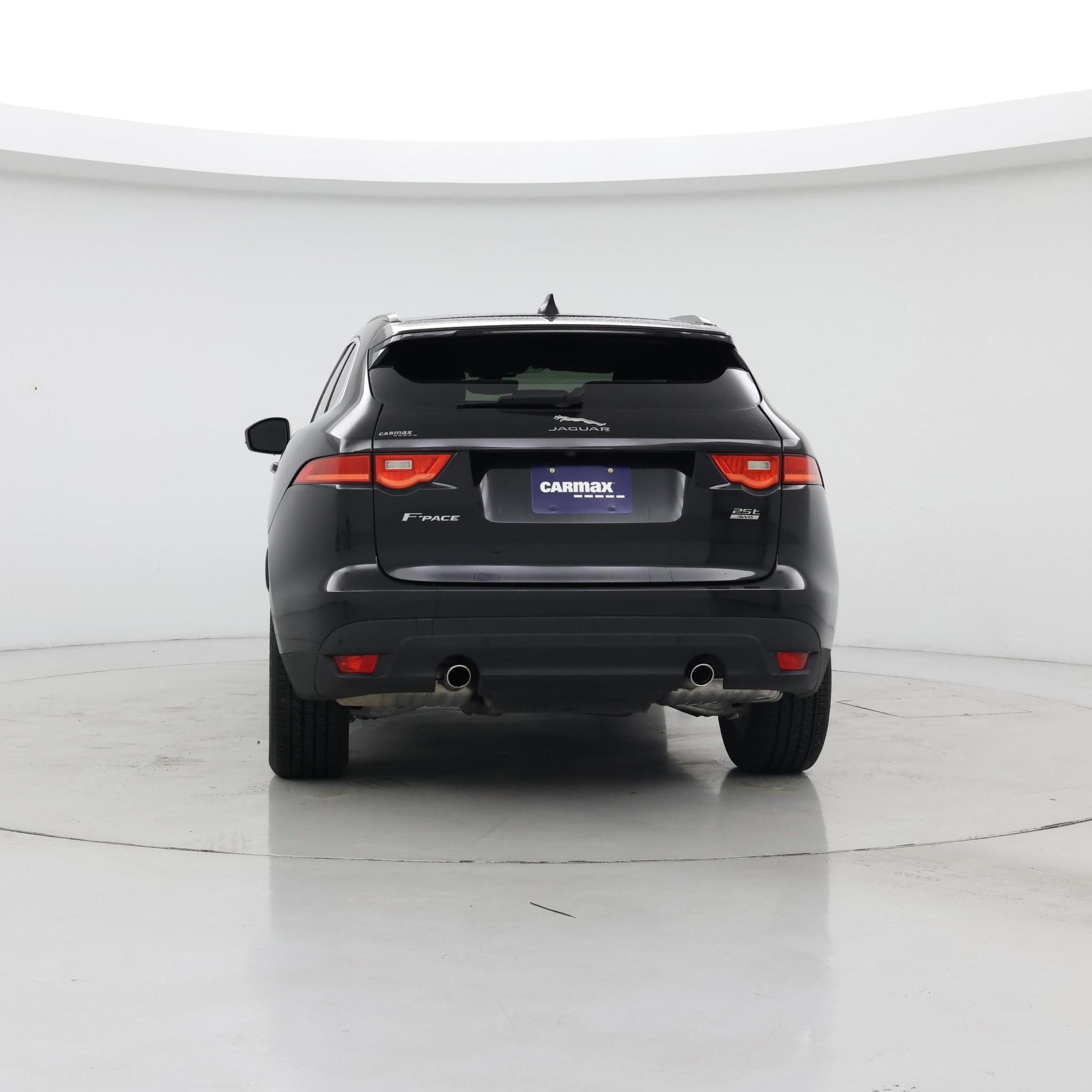 Thumbnail: 2020 Jaguar F-Pace - 6