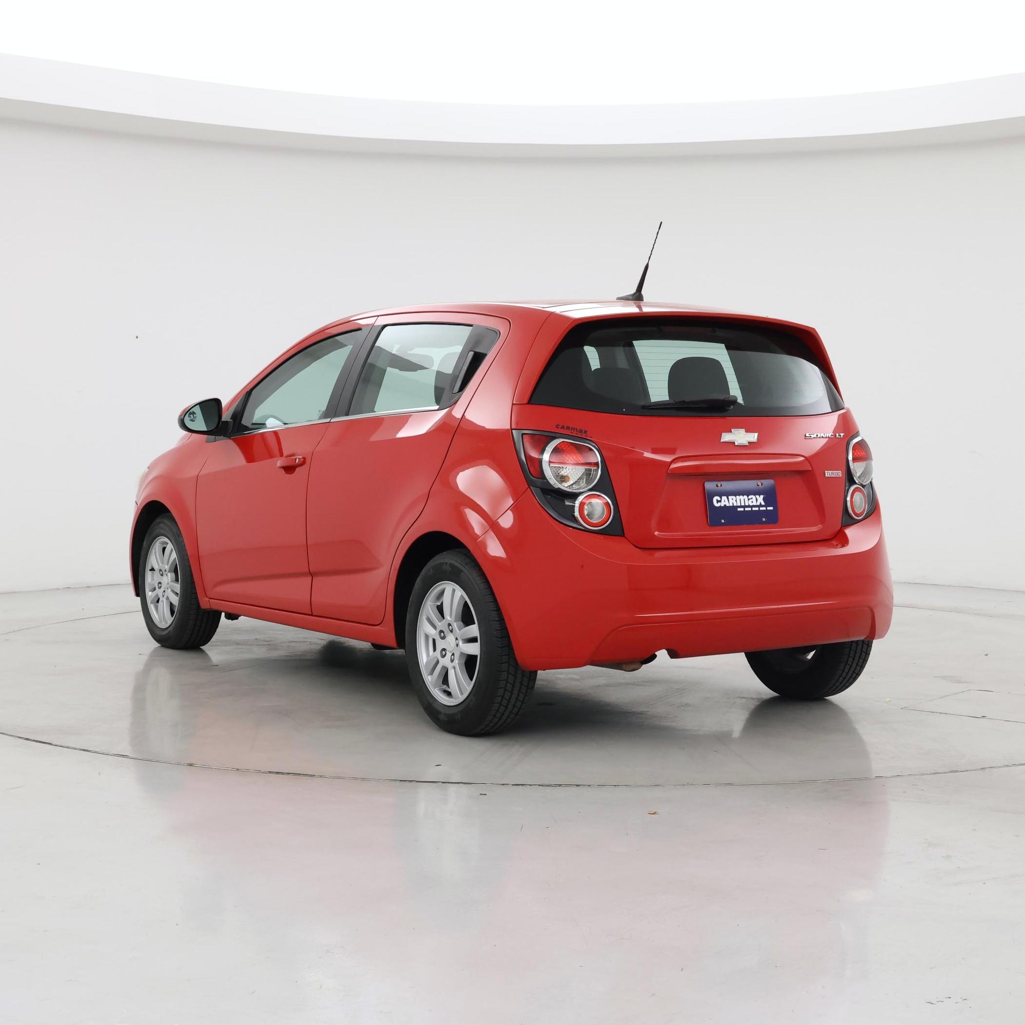 Thumbnail: 2014 Chevrolet Sonic - 2