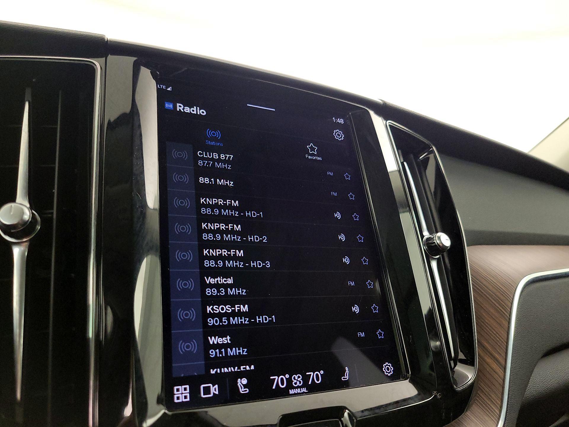 Thumbnail: 2023 Volvo XC60 - 15