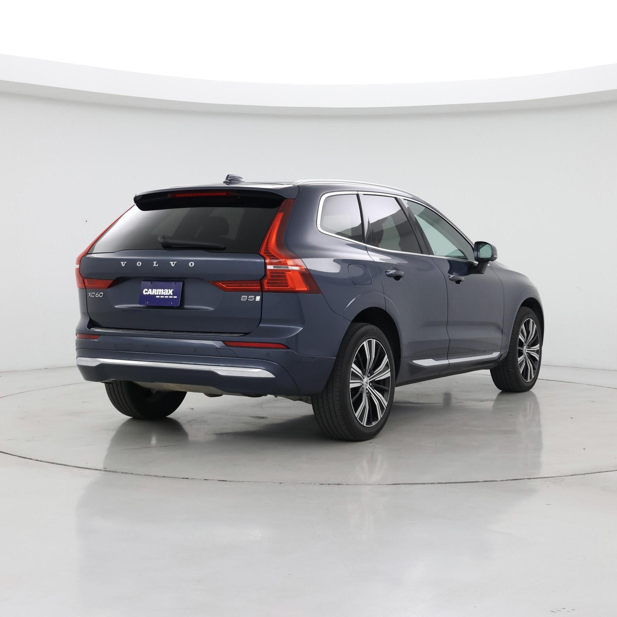 Thumbnail: 2023 Volvo XC60 - 8