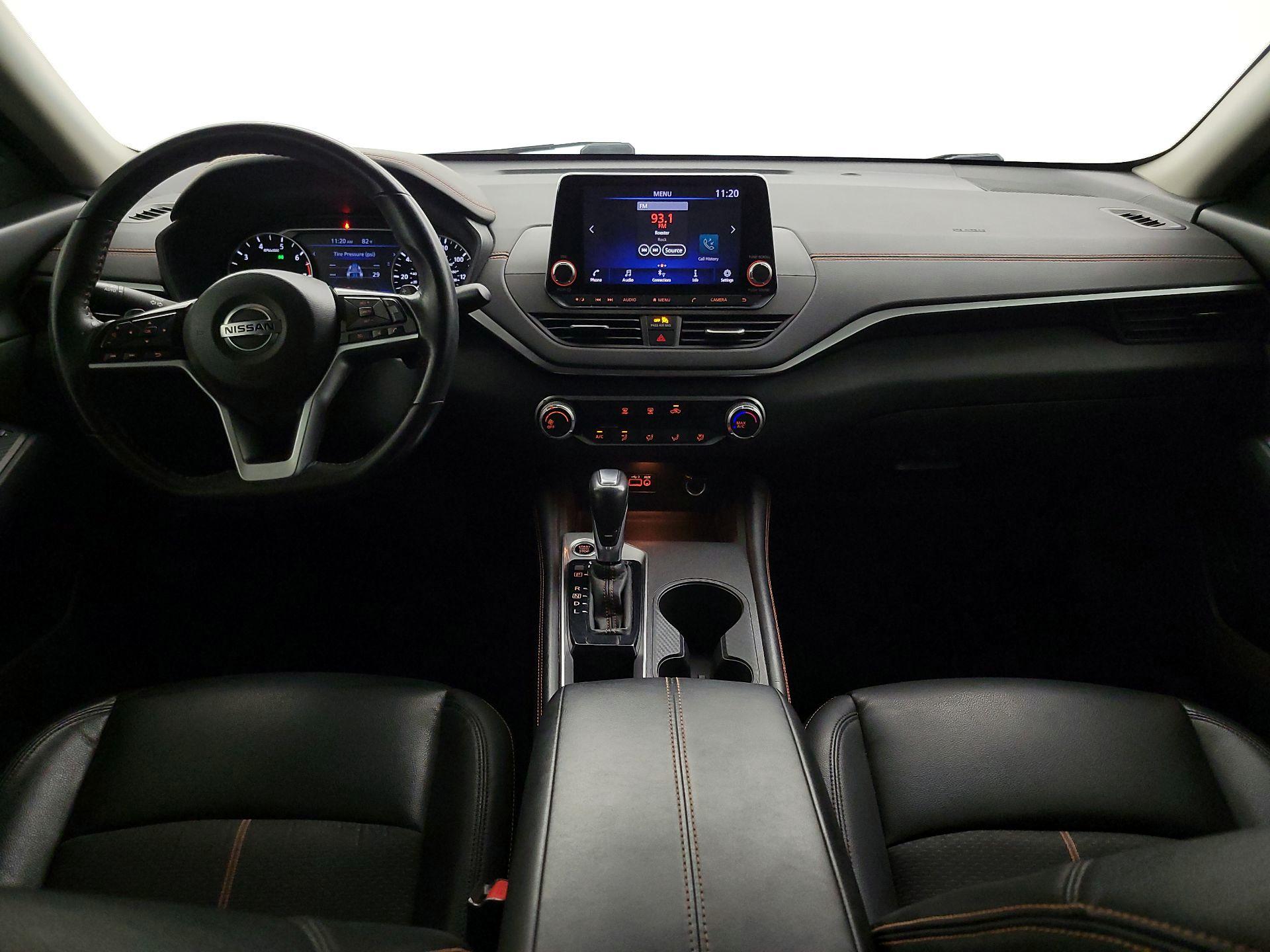 Thumbnail: 2021 Nissan Altima - 9