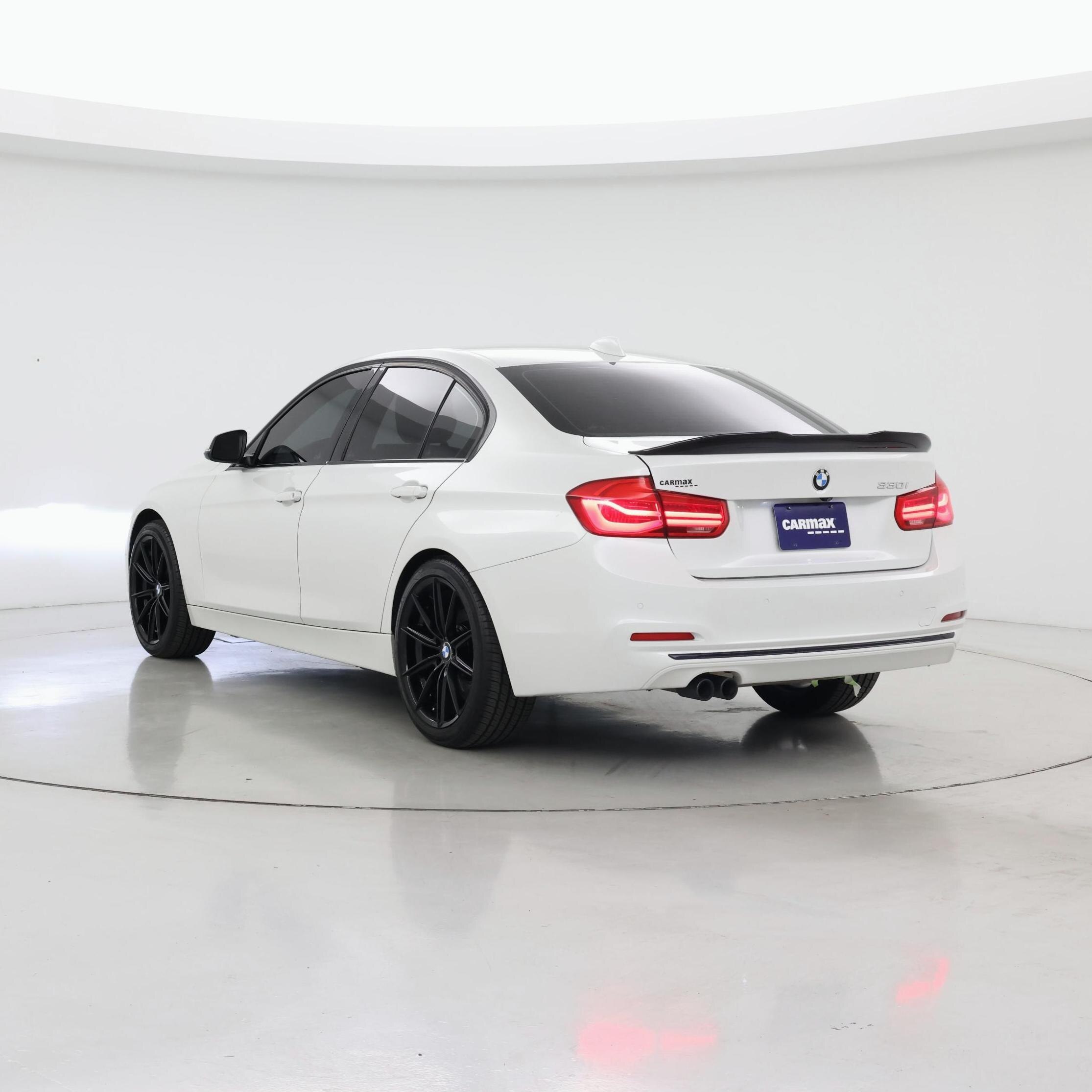 Thumbnail: 2018 BMW 3 Series - 2