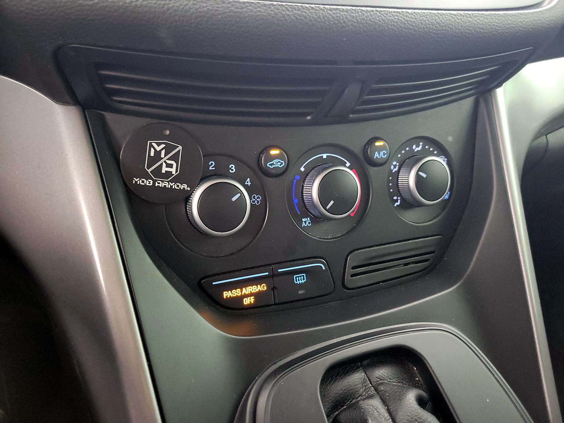 Thumbnail: 2016 Ford Escape - 16
