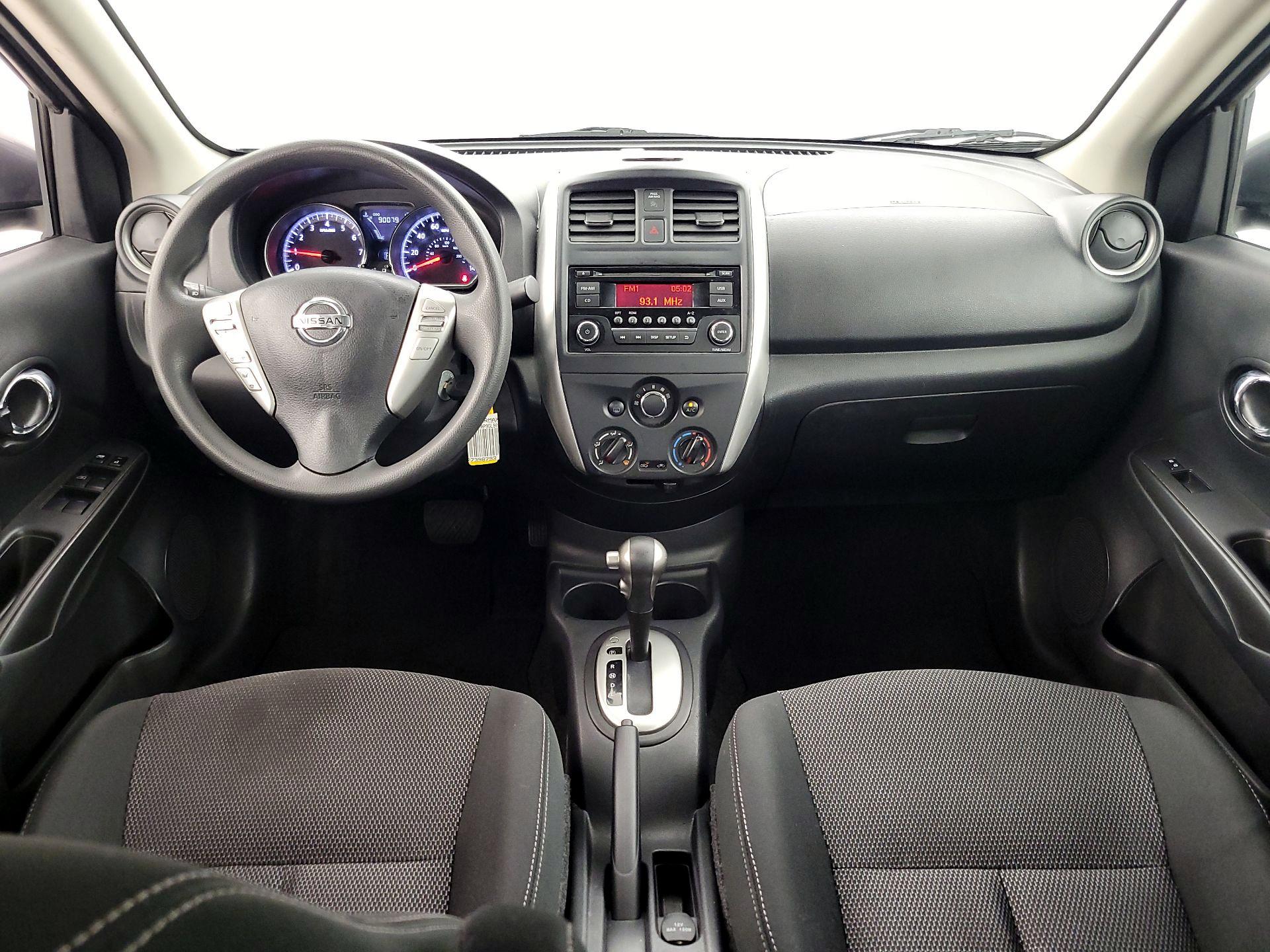 Thumbnail: 2016 Nissan Versa - 9