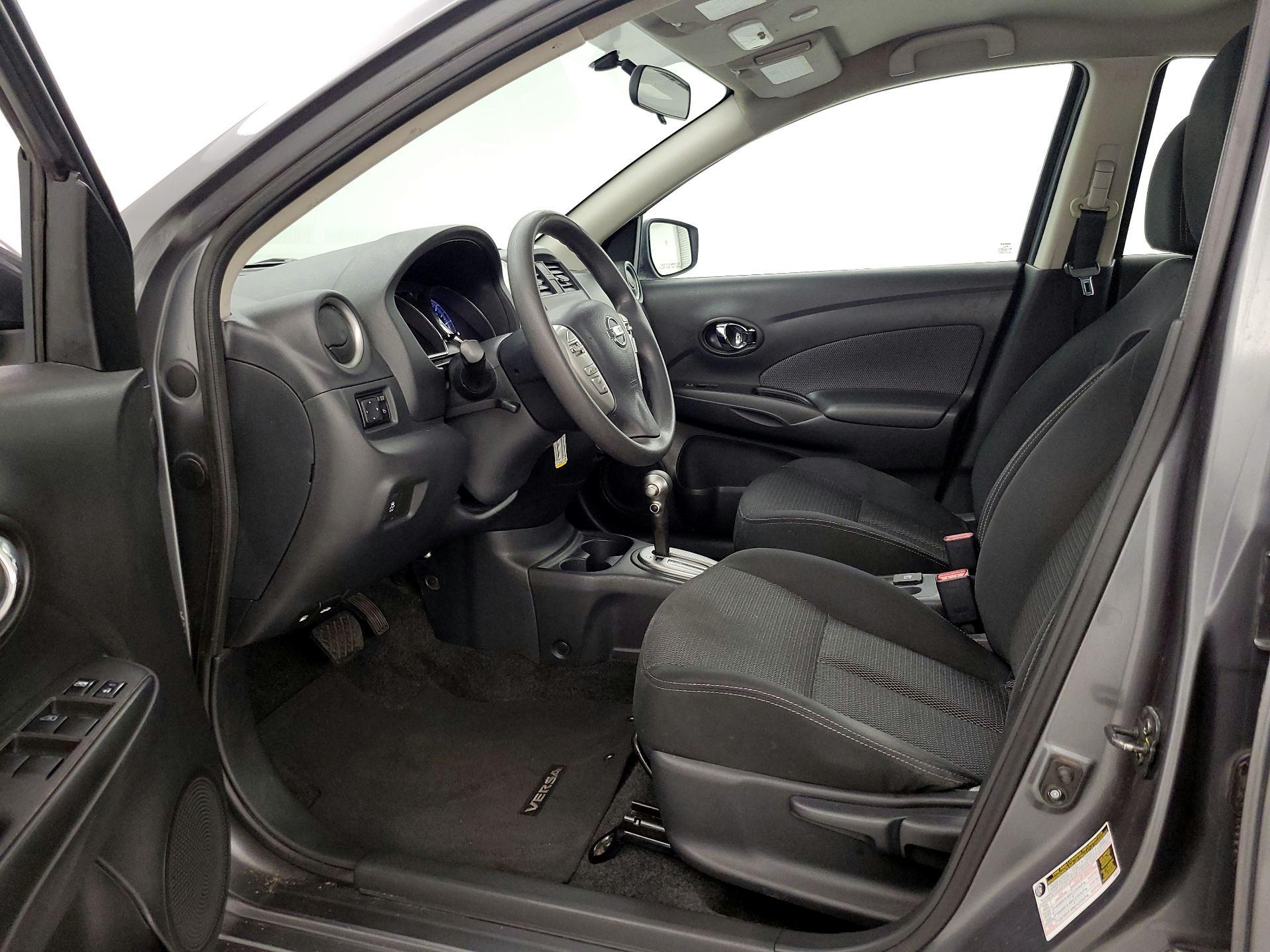 Thumbnail: 2016 Nissan Versa - 11