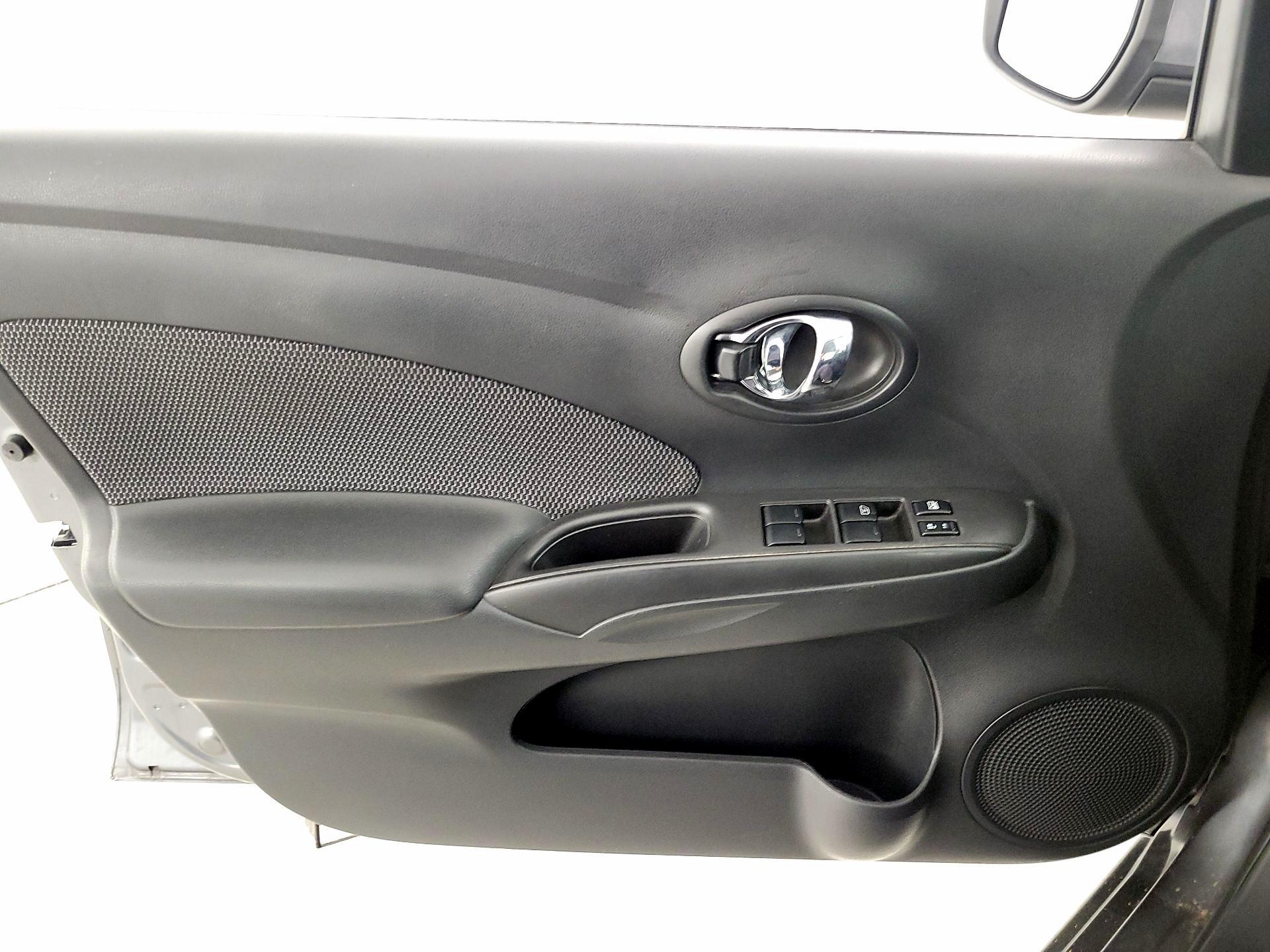 Thumbnail: 2016 Nissan Versa - 12