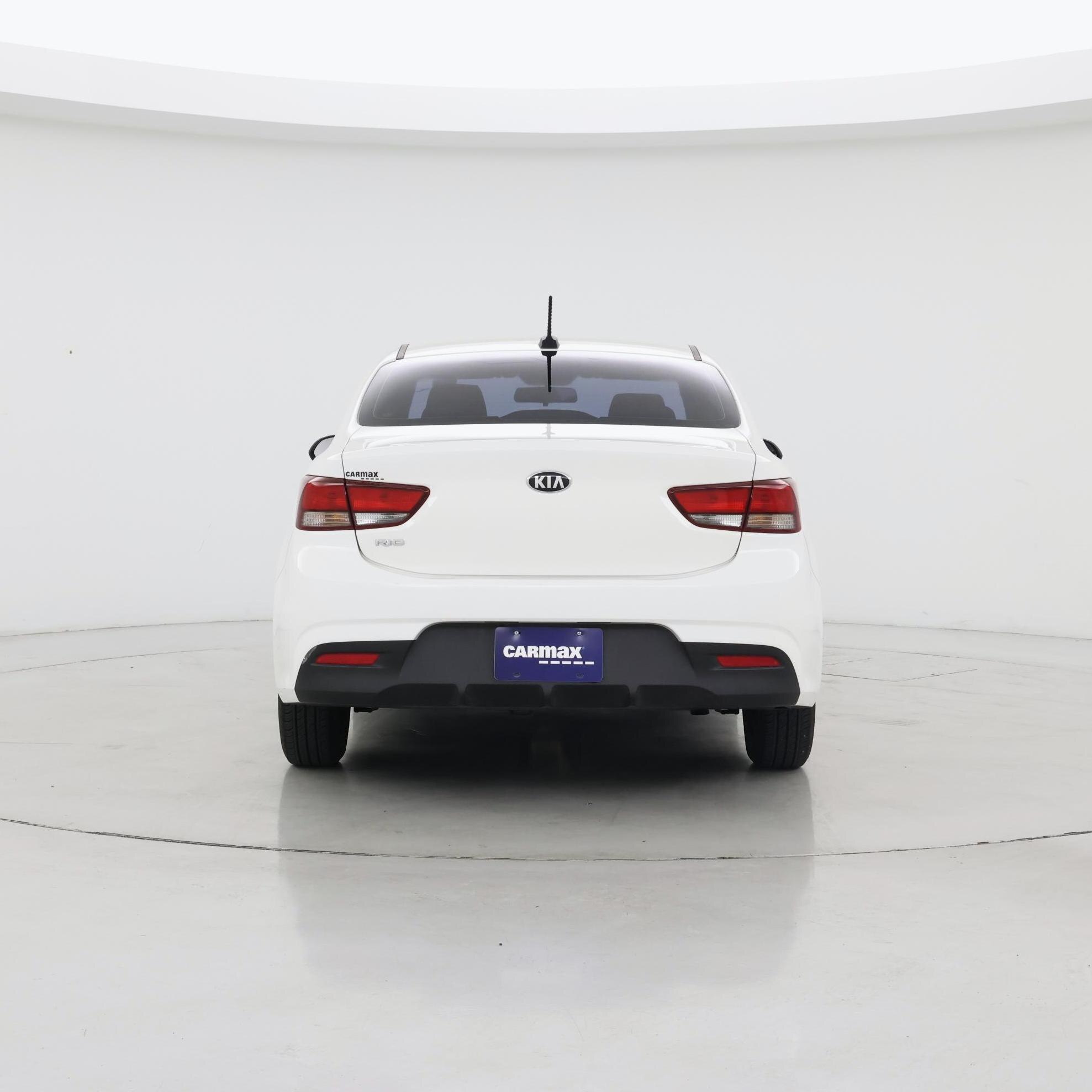 Thumbnail: 2018 Kia Rio - 6