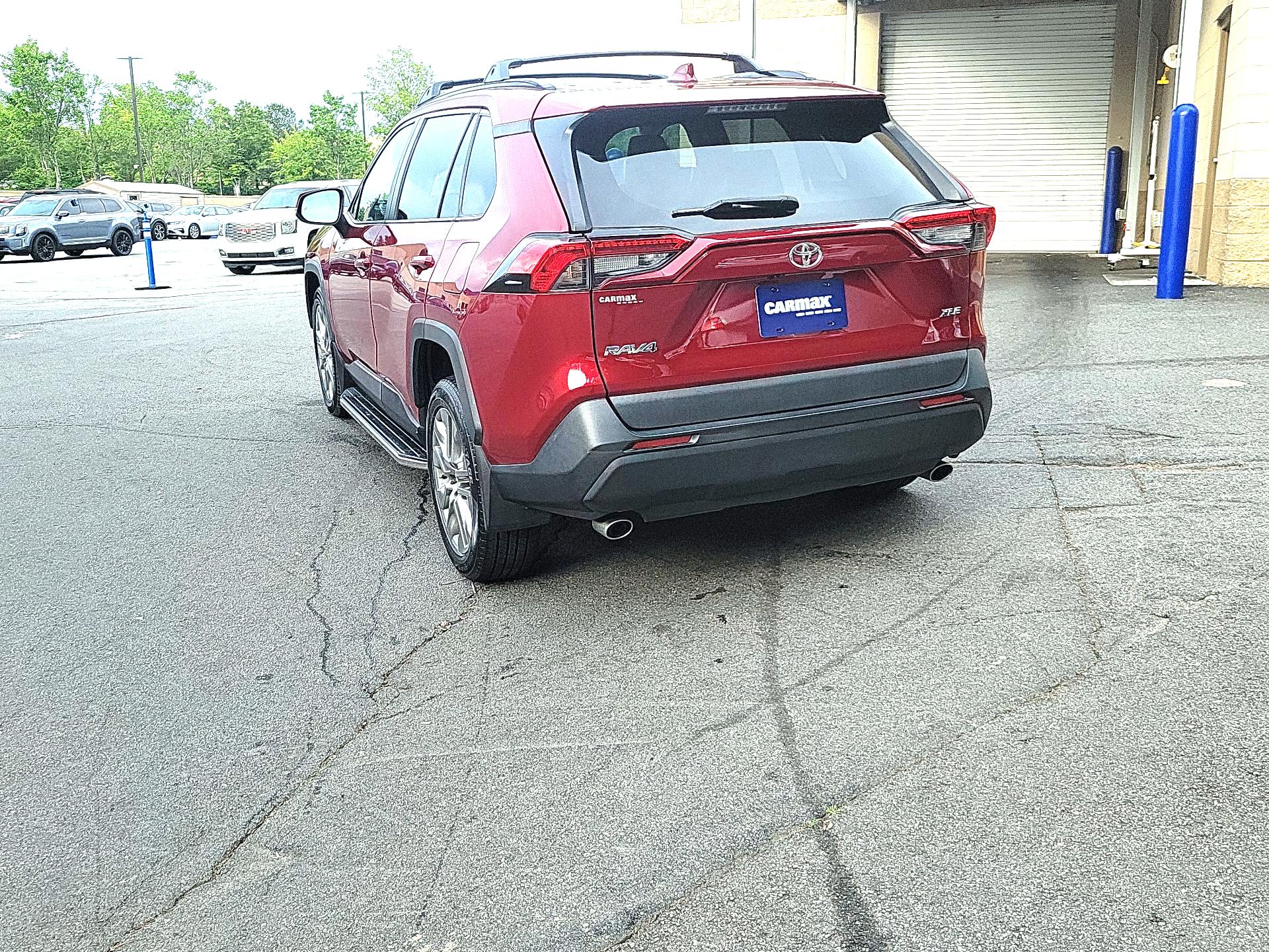 Thumbnail: 2023 Toyota RAV4 - 7