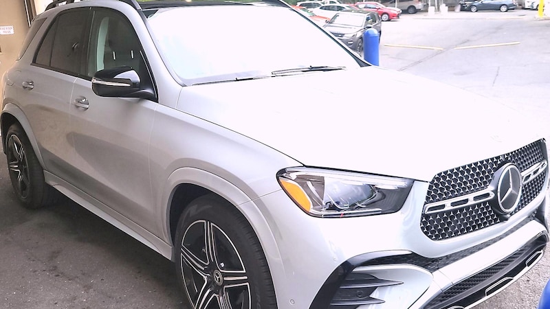 2025 Mercedes-Benz GLE 350 Hero Image