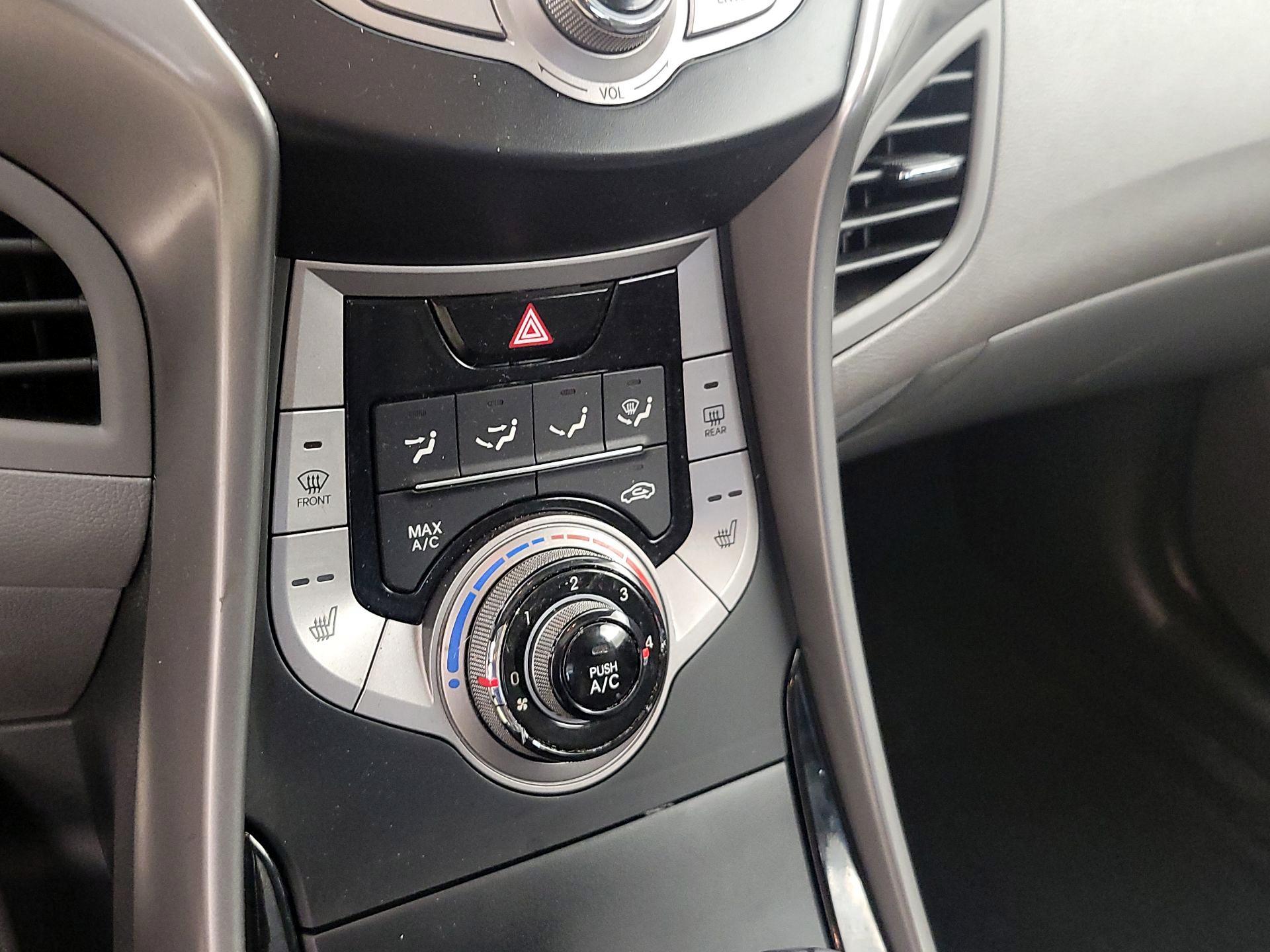 Thumbnail: 2013 Hyundai Elantra - 15