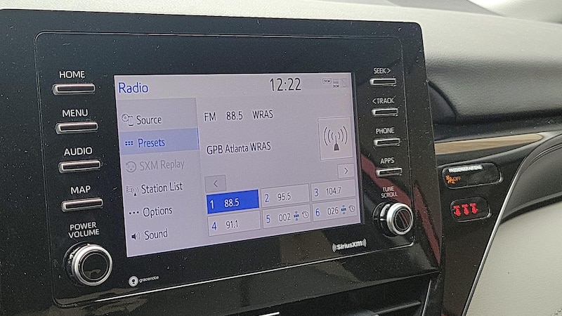 2023 Toyota Camry SE 13
