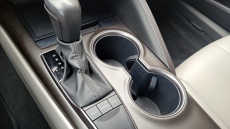 2023 Toyota Camry SE 15