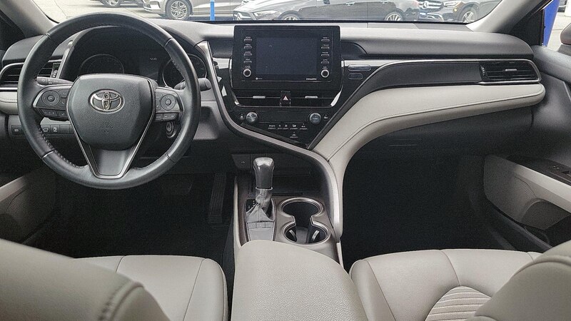 2023 Toyota Camry SE 8