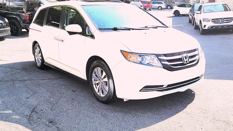 2016 Honda Odyssey EX-L Hero Image