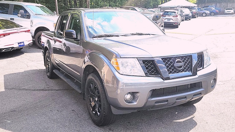 2019 Nissan Frontier SV Hero Image