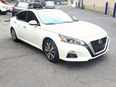 2022 Nissan Altima SL -
                Kennesaw, GA