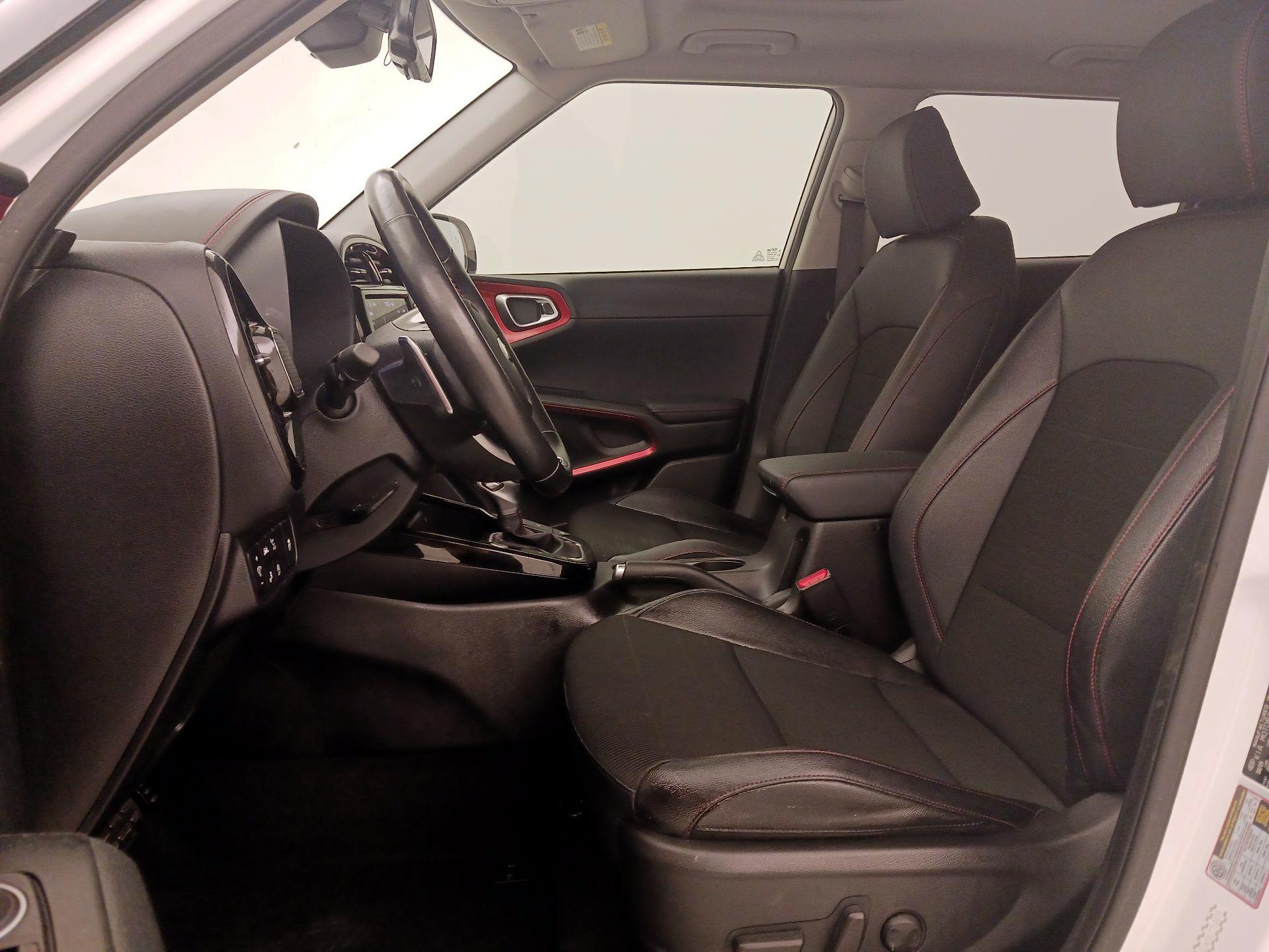 Thumbnail: 2020 Kia Soul - 11