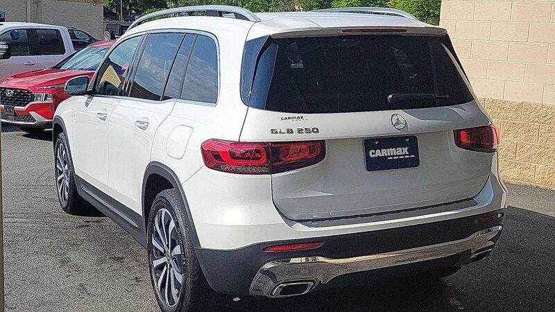 2020 Mercedes-Benz GLB 250 7