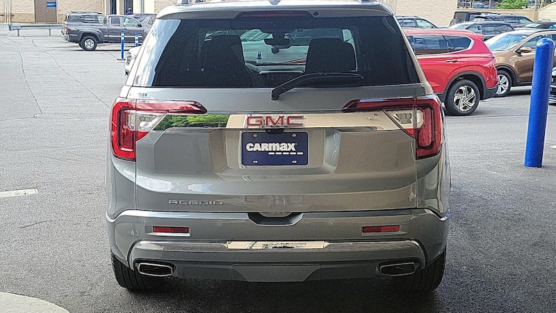 2023 GMC Acadia Denali 6