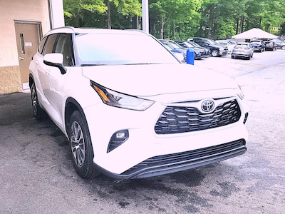 2023 Toyota Highlander XLE -
                Kennesaw, GA