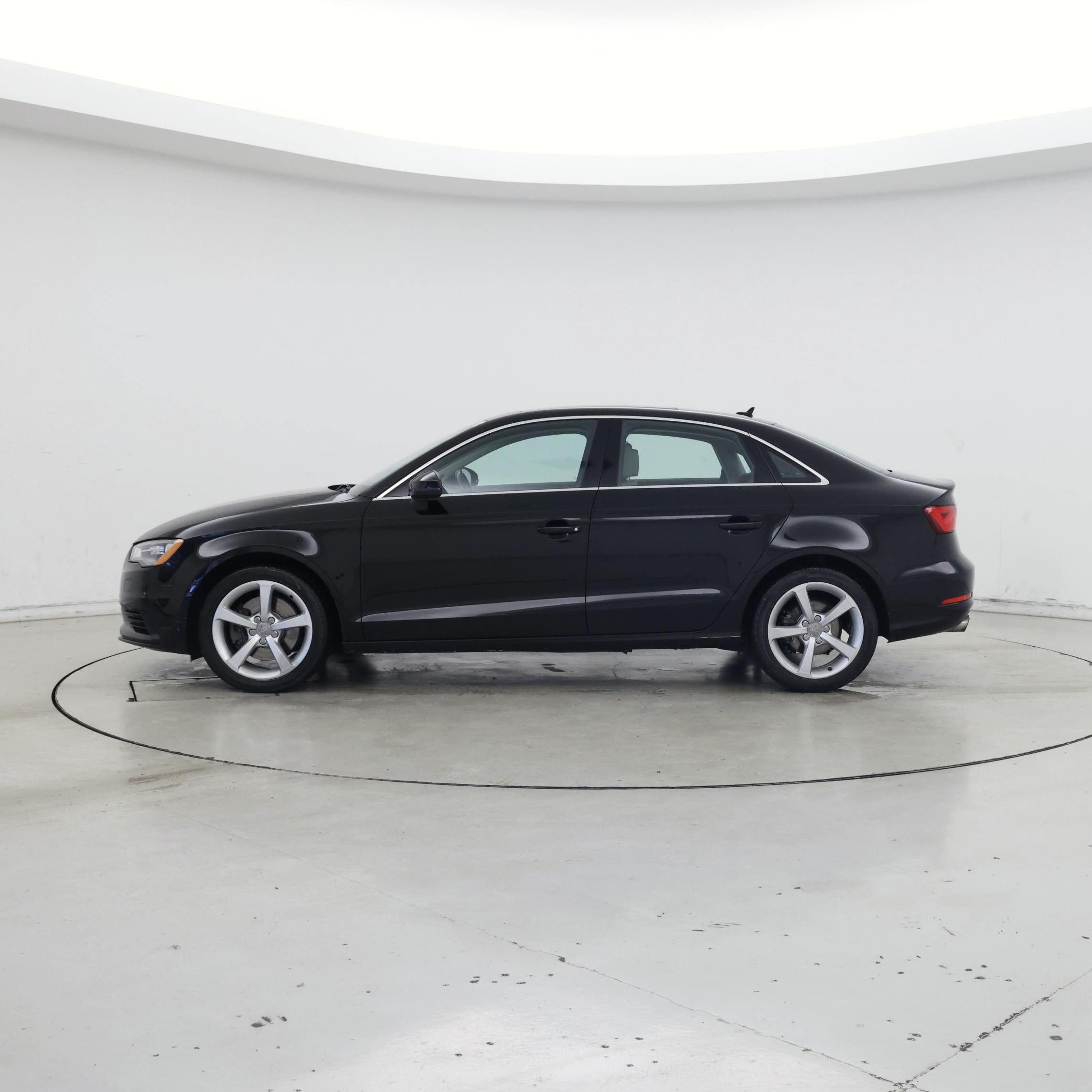 Thumbnail: 2015 Audi A3 - 3